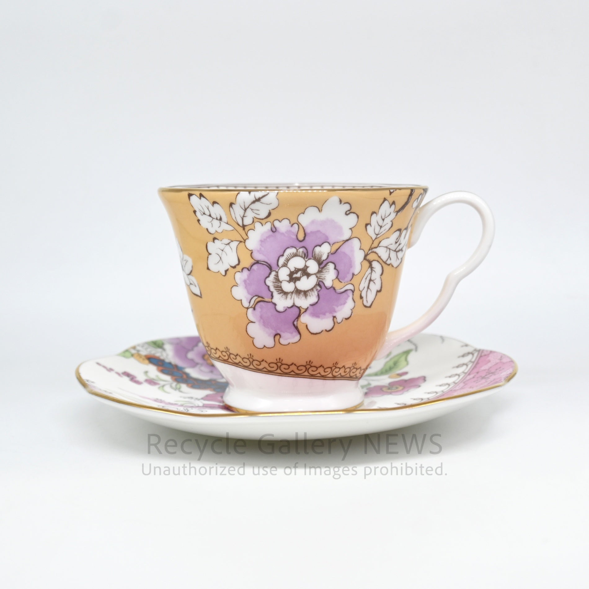 WEDGWOOD "Butterfly Bloom" C&S Vintage Inspired Collectible Bone China Pink Yellow Floral Design / ウェッジウッド "バタフライブルーム" カップ&ソーサー ボーンチャイナ 蝶モチーフ フローラルデザイン 英国食器