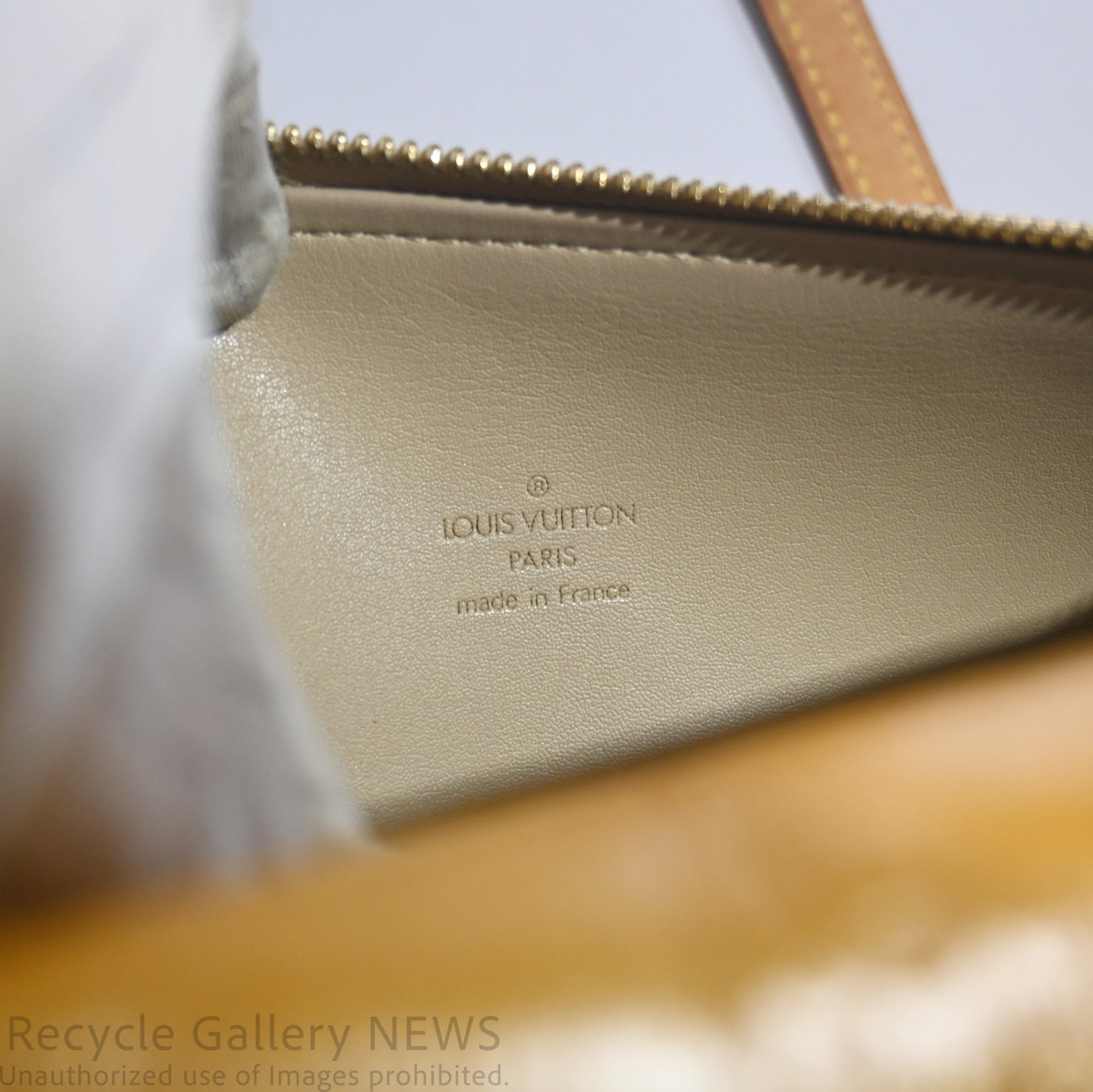 Louis Vuitton Vernis Bedford Barrel Hand Bag Patent Leather Yellow Monogram / ルイヴィトン ヴェルニ ベッドフォード イエロー エナメル バレル ハンドバッグ モノグラム