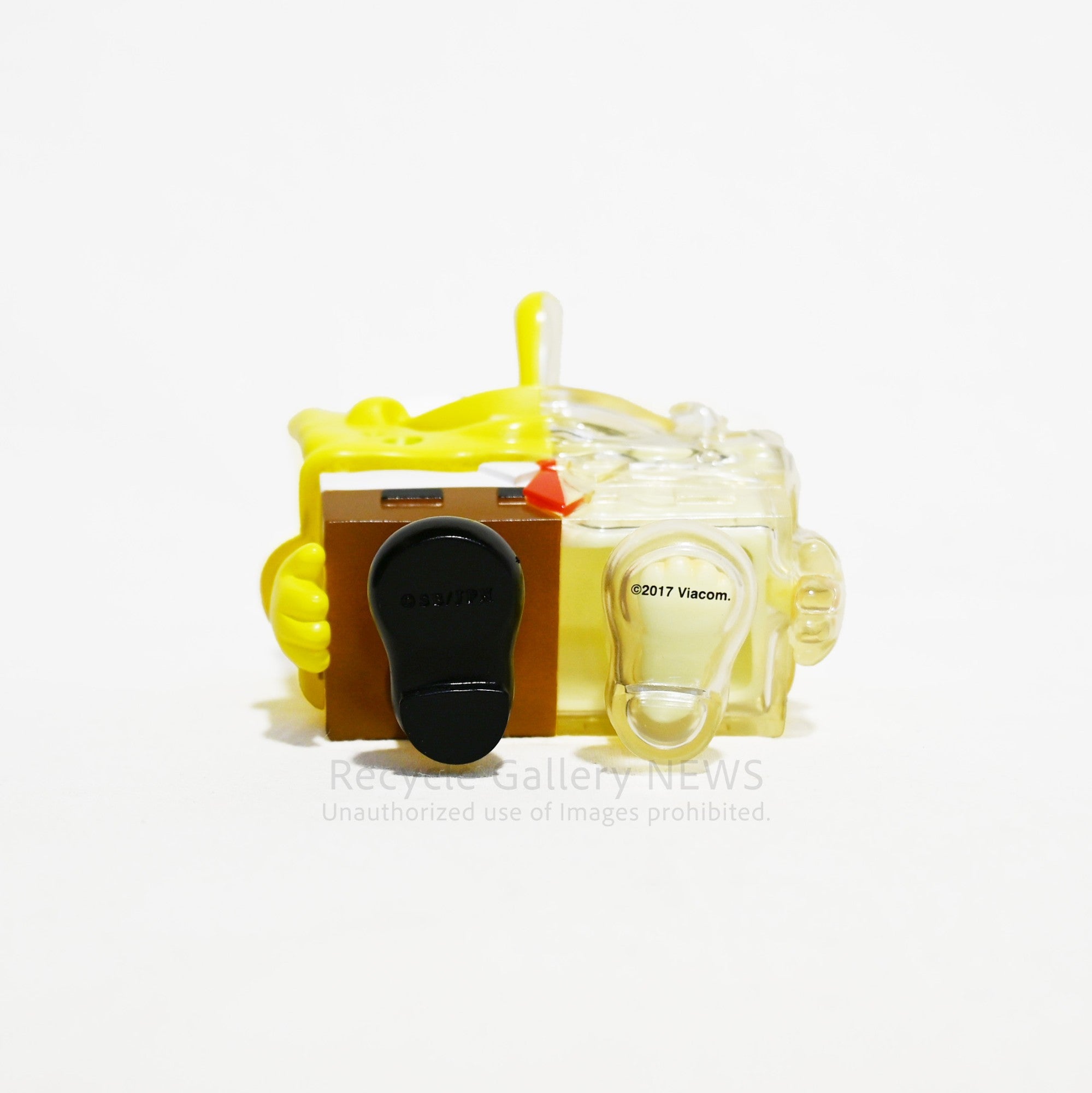 SECRETBASE SPONGEBOB X-RAY FULL COLOR Yellow G.I.D Ver. Made in Japan / シークレットベース スポンジボブ スケルトン 蓄光 フィギュア ソフビ 日本製