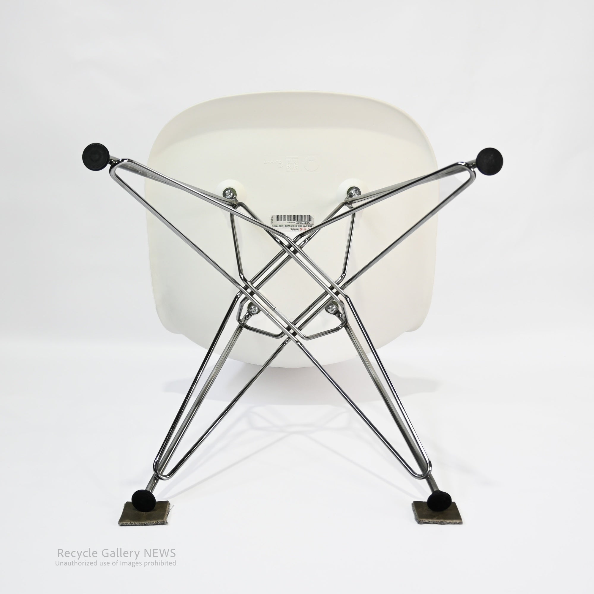 Herman Miller Eames DSR Side Chair with Wire Base American Mid Century Modern Designer Furniture Polypropylene / イームズシェルサイドチェアDSR ワイヤーベース デザイナーズ アメリカ ミッドセンチュリー ポリプロピレン