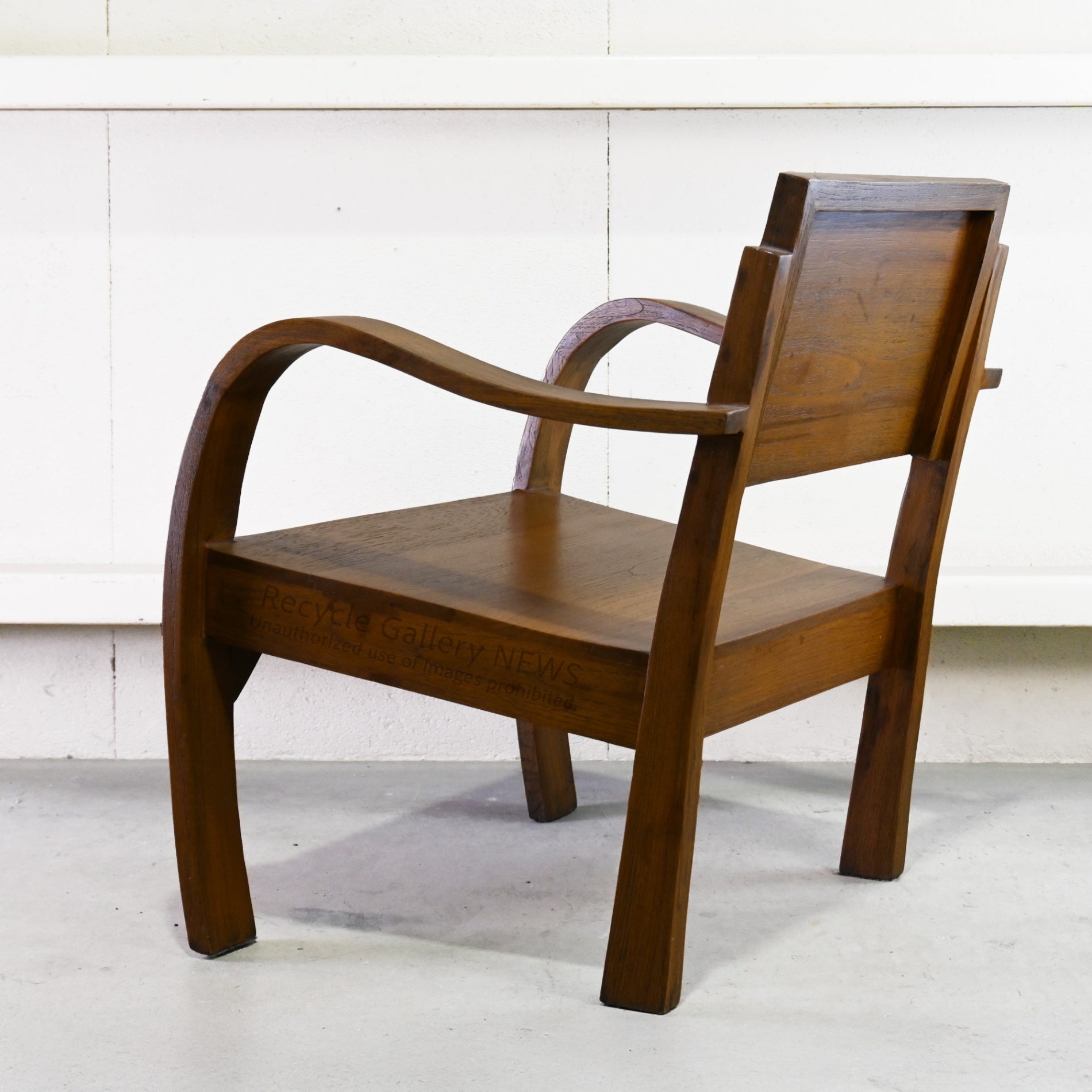 クラシックアームチェア 木製柄入りクッション アンティークチェア アジアン Asian Resort Style Teakwood Lounge Chair / アームチェア アジアン