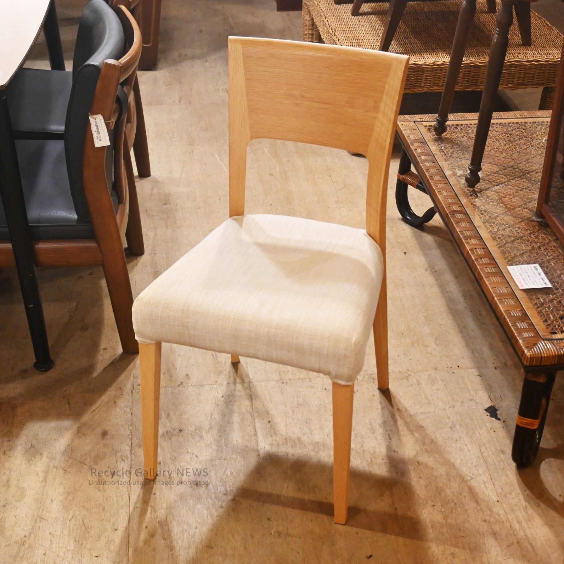 ACTUS "moog" Dining Chair  Oak Japanese European Modern Style / アクタス モーグ ダイニングチェア オーク材  日本 ヨーロッパモダン