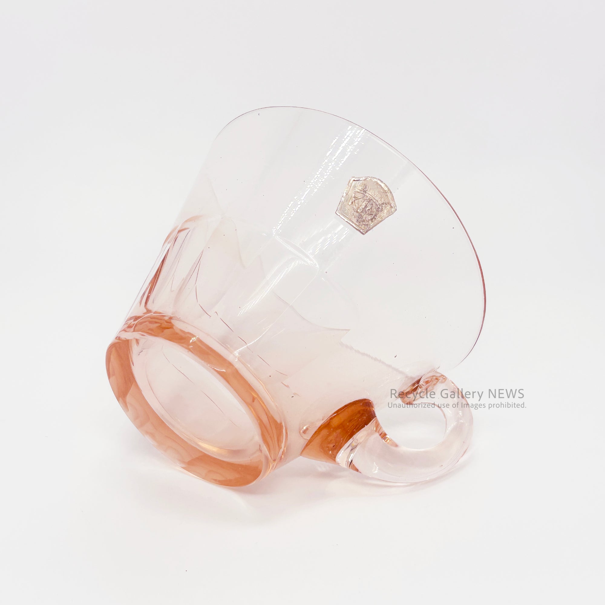 Vintage Pink Glass Cup & Saucer Set (Pair) Pressed Glass HIGH CLASS TKM TOKYO Japan / 昭和レトロ ピンクガラス C&S ペアセット 当時物 プレスガラス