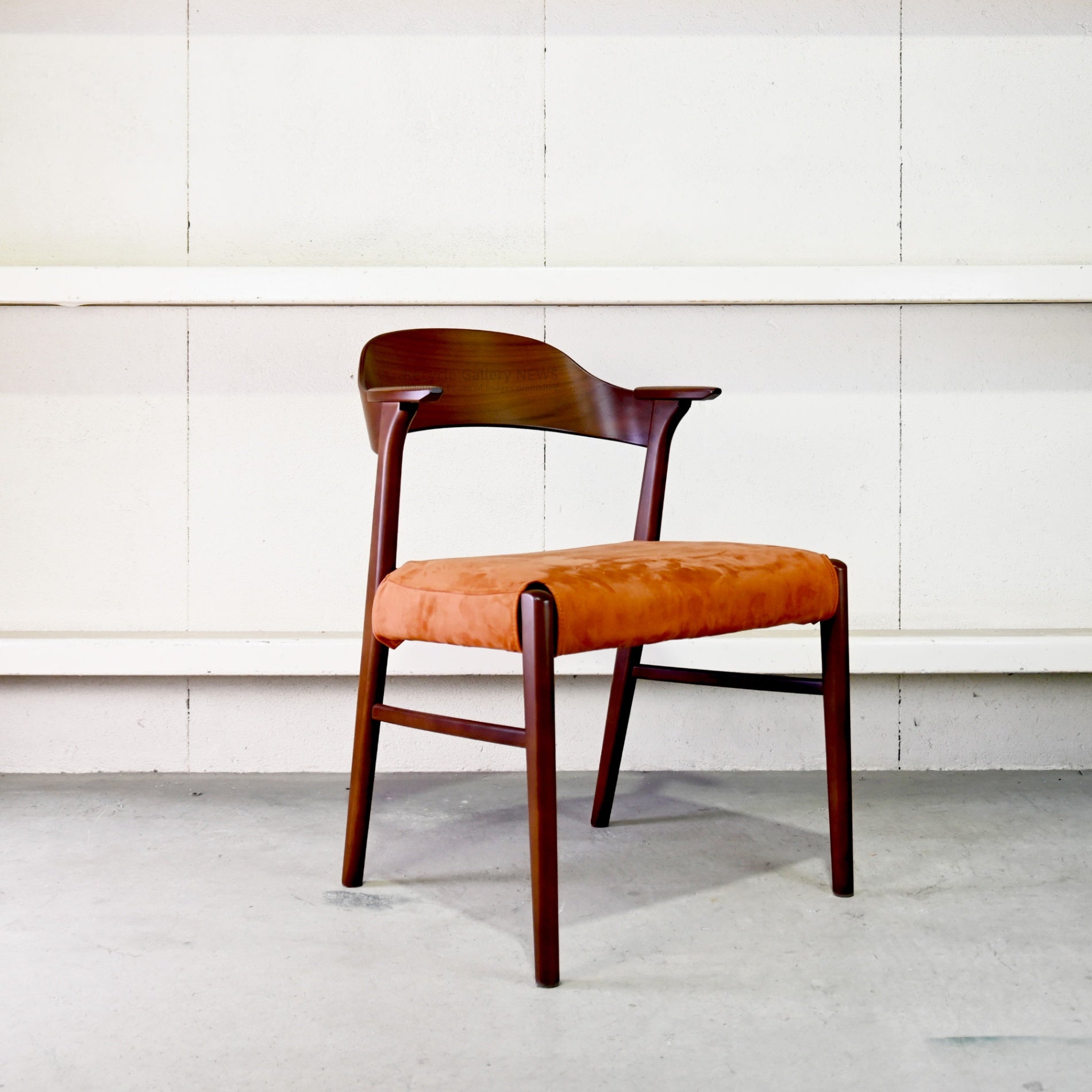MASTERWAL Arm chair PT-PRO Walnut Orange-Velvet Japan /  マスターウォル アームチェア ウォルナット オレンジ ベルベット 日本