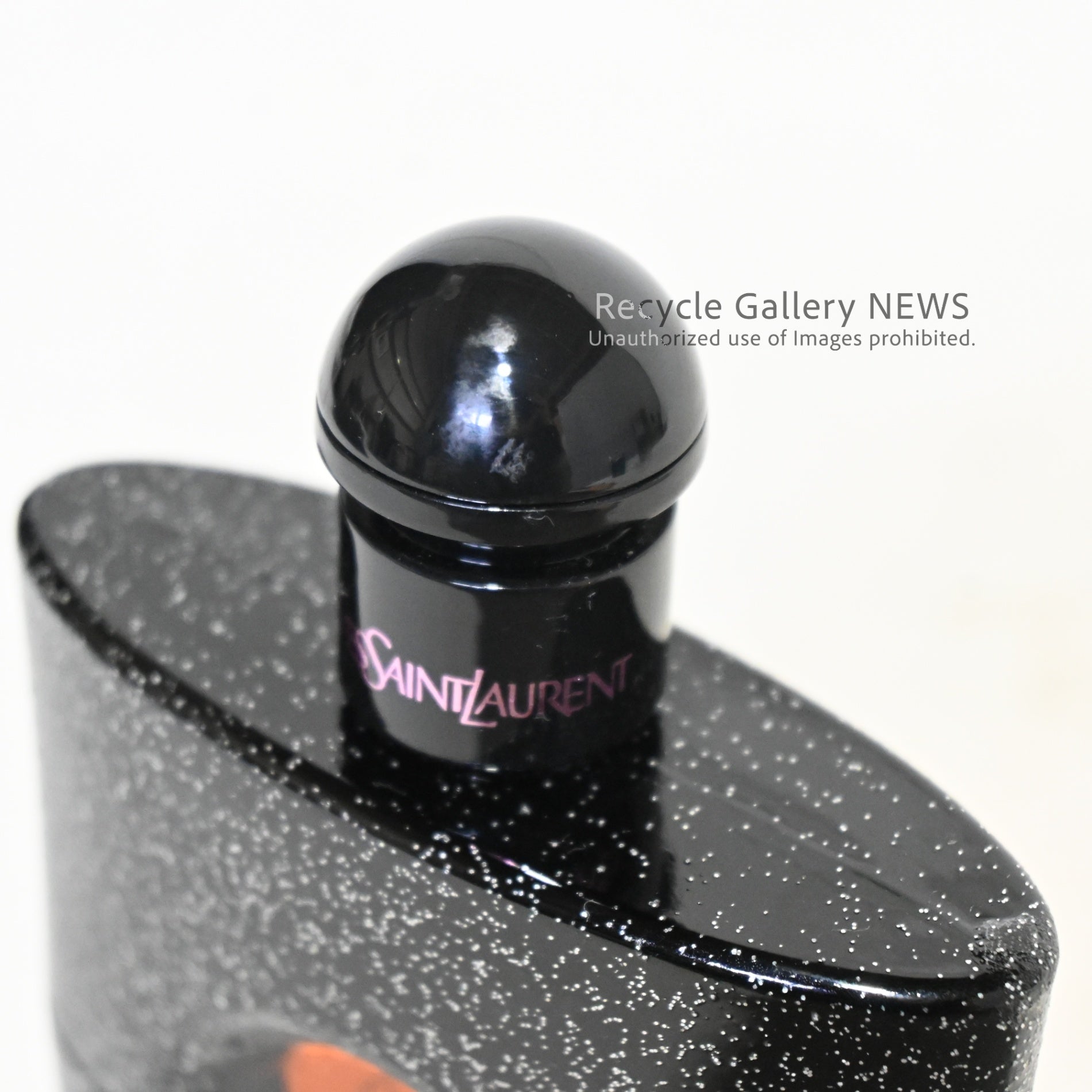 Yves Saint Laurent Black Opium EDP 90ml Used 80% liquid volume / イヴ・サンローラン ブラック・オピウム オードパルファム 残量80％
