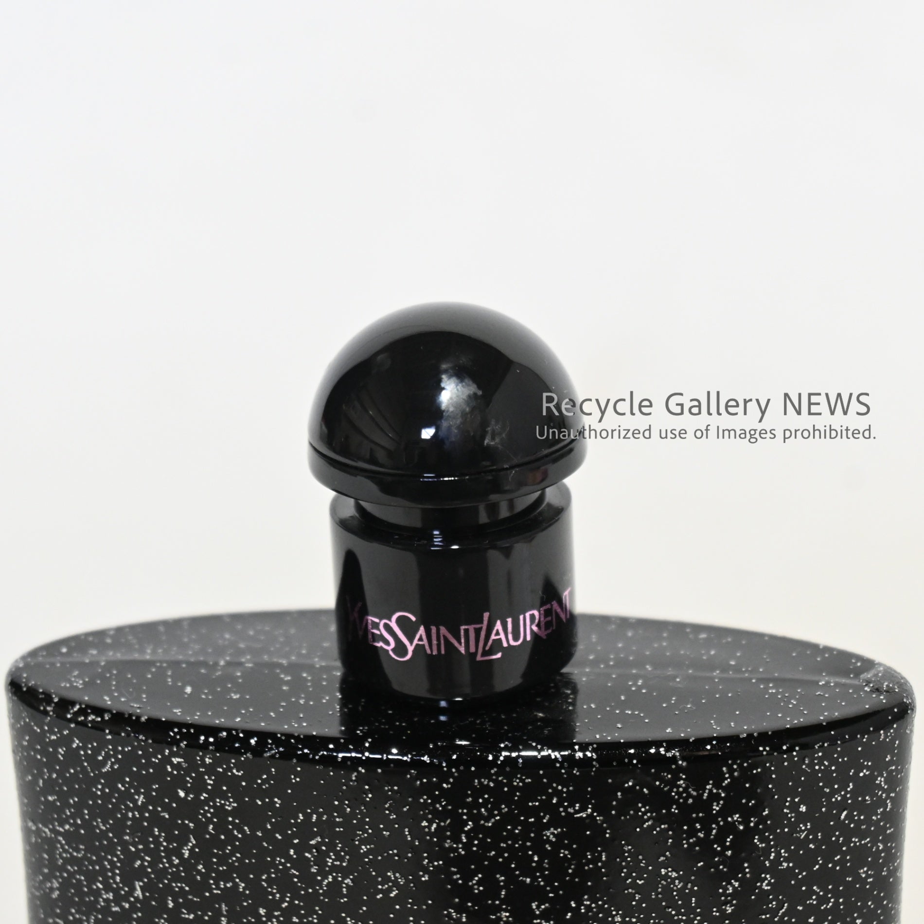 Yves Saint Laurent Black Opium EDP 90ml Used 80% liquid volume / イヴ・サンローラン ブラック・オピウム オードパルファム 残量80％