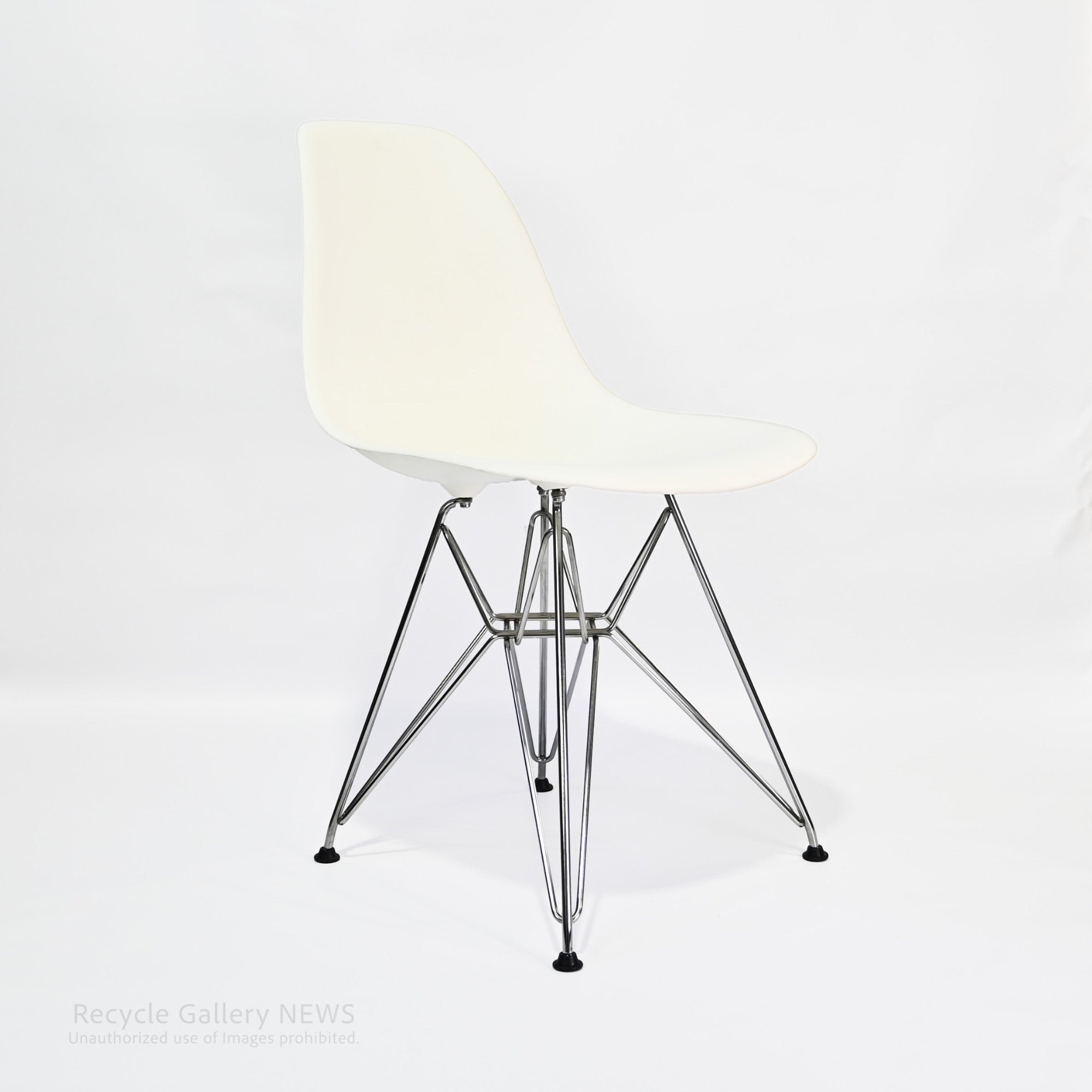 Herman Miller Eames DSR Side Chair with Wire Base American Mid Century Modern Designer Furniture Polypropylene / イームズシェルサイドチェアDSR ワイヤーベース デザイナーズ アメリカ ミッドセンチュリー ポリプロピレン