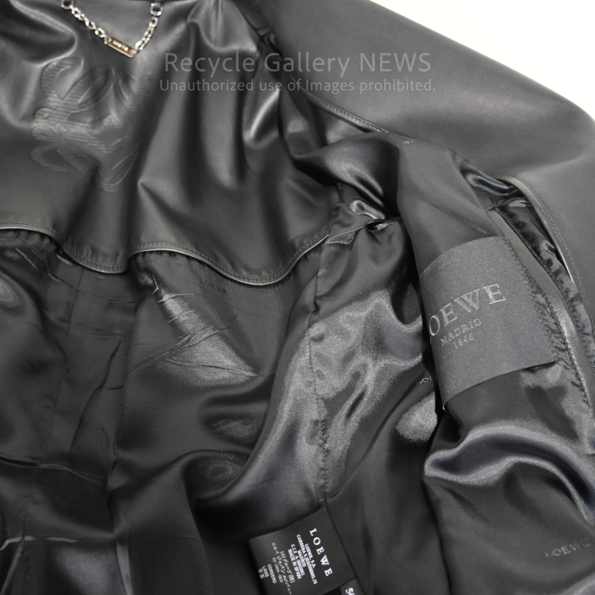 LOEWE Men's Lamb Leather Jacket in Black Jonathan Anderson /  ロエベ メンズ ラム レザー ジャケット ブラック ジョナサン・アンダーソン  羊革 黒