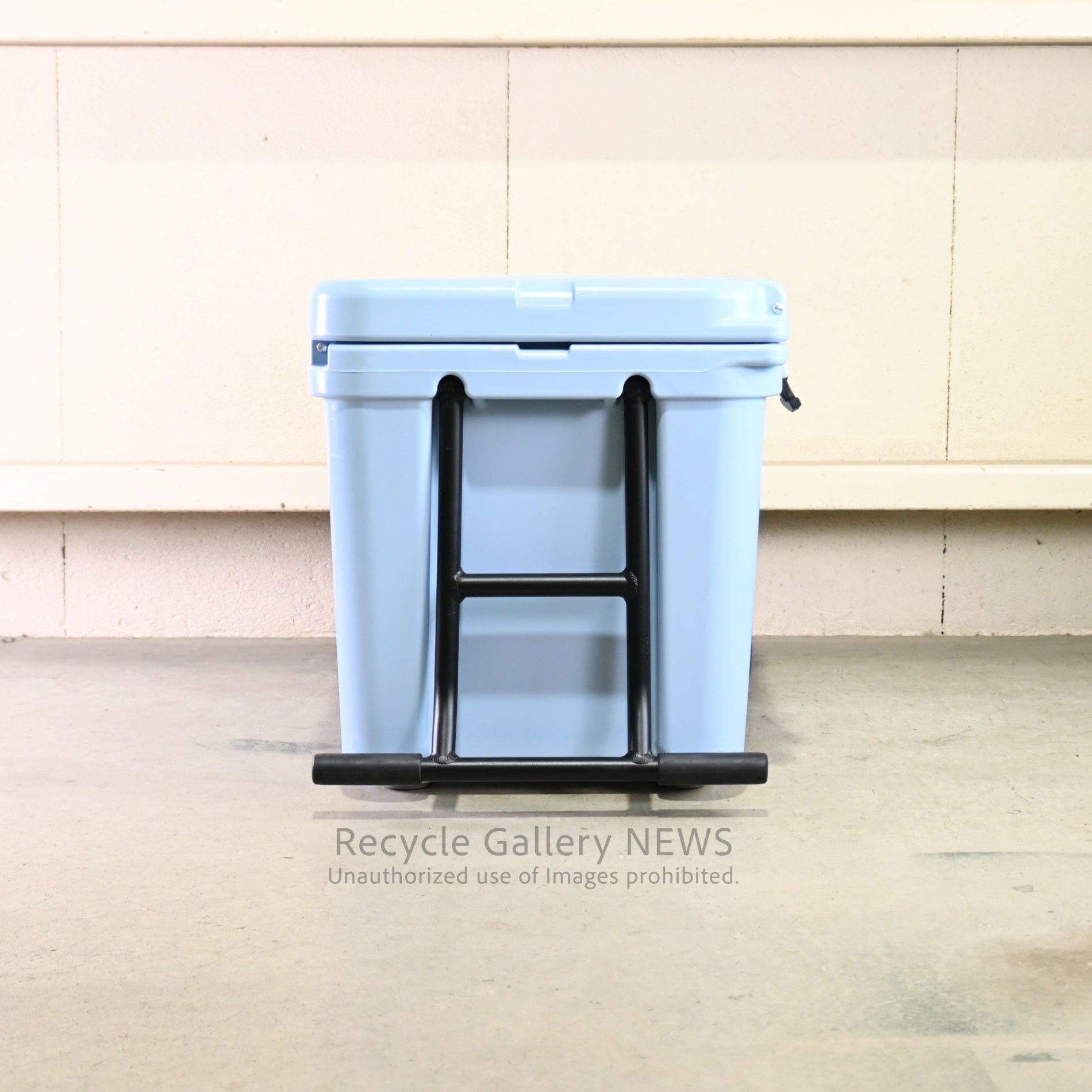 YETI  Tundra Cooler box (45L) Rare color Light Blue / イエティ タンドラ クーラーボックス45リットル ライトブルー