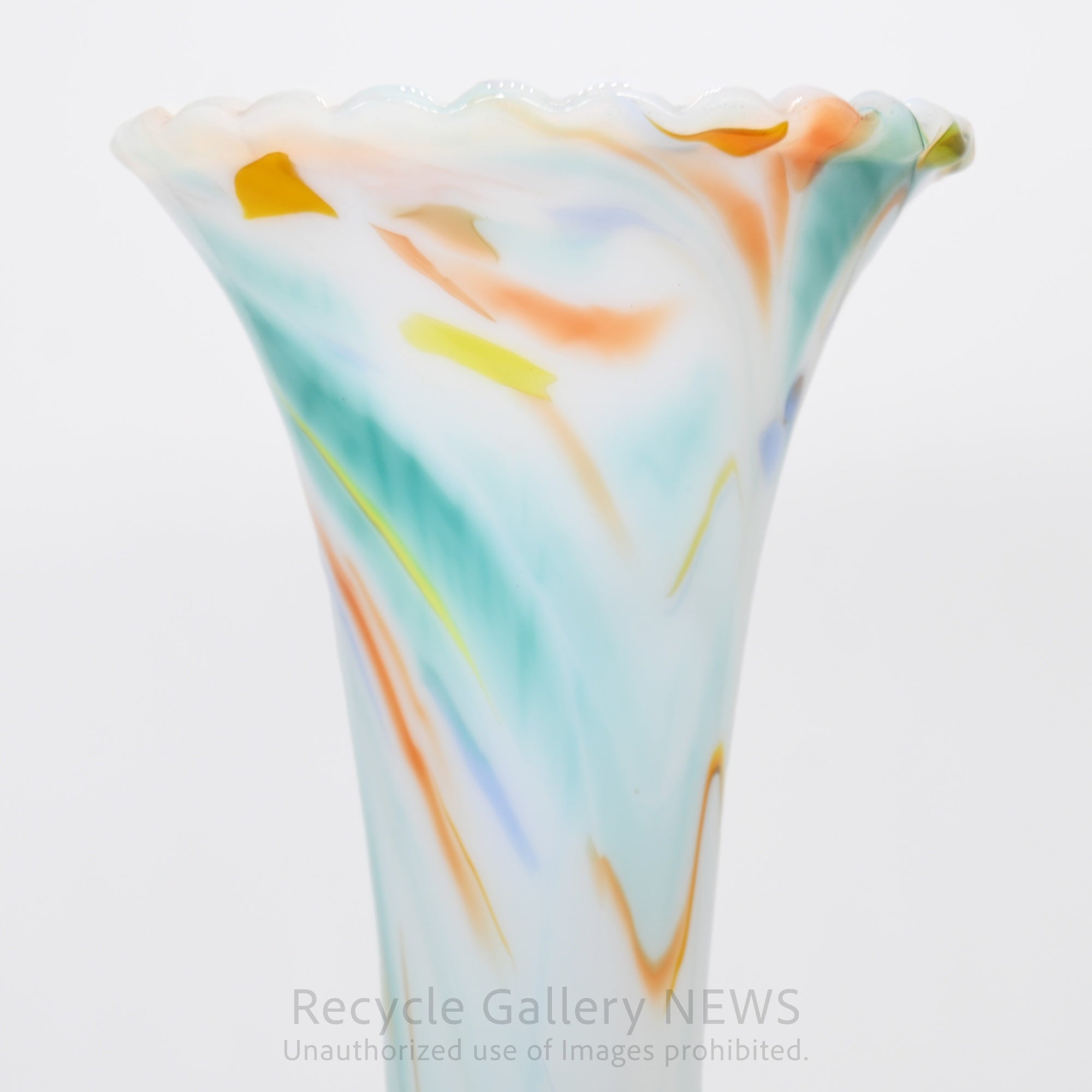 Milky Marble Glass Vase Retro Modern Art Glass / ミルキー マーブル ガラス フラワーベース 花瓶 乳白色 レトロモダン アートガラス