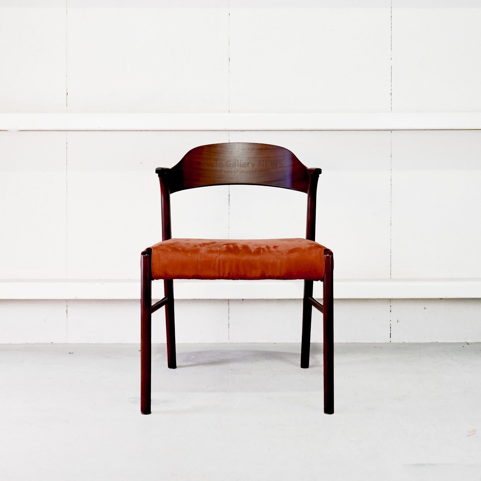 MASTERWAL Arm chair PT-PRO Walnut Orange-Velvet Japan /  マスターウォル アームチェア ウォルナット オレンジ ベルベット 日本