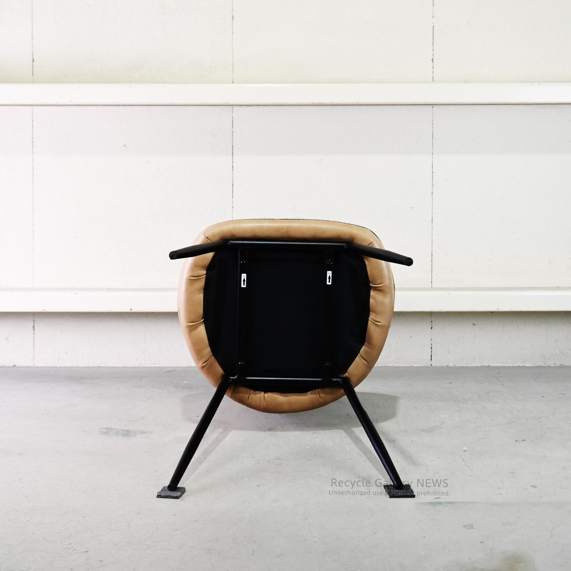 AZUMAYA  Tub Chair  Mid-Century Modern Industrial  / 東谷 タブチェア   ミッドセンチュリー モダン インダストリアル