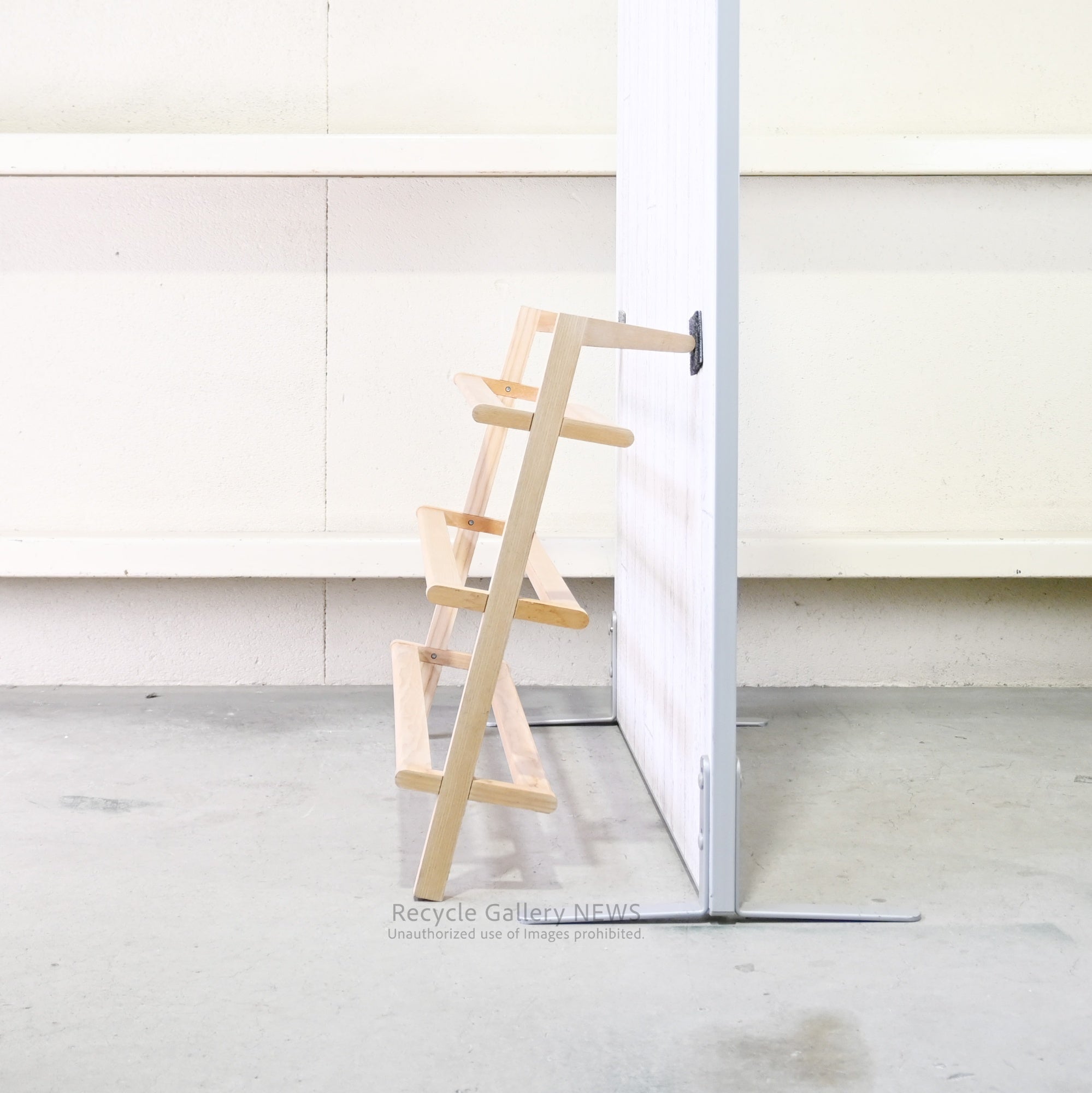 SIDE BY SIDE German Solid Ash Wood shoes rack "Gaston" European Modern / サイドバイサイド シューズラック ガストン アッシュ無垢材 ドイツ モダン