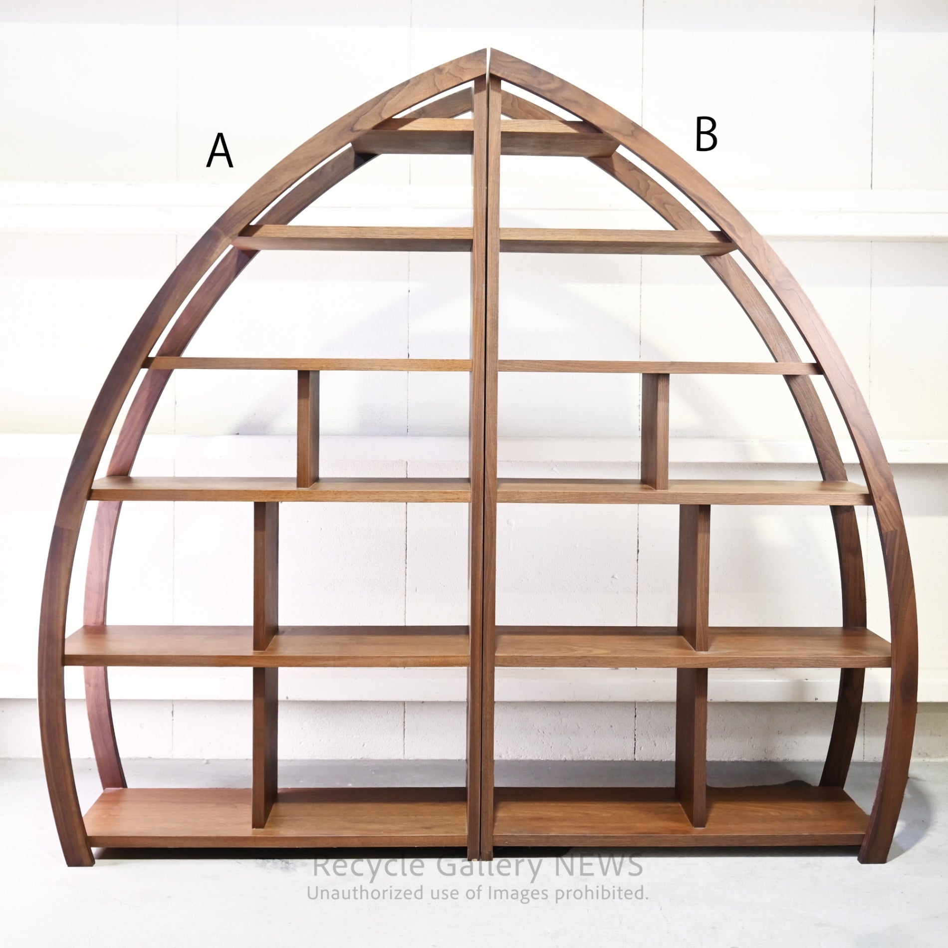 Maruyoshi Mingei Furniture DEEP Series Moon Shelf in Walnut Japanese Craftsmanship Moon Viewing  / マルヨシ民芸家具 ディープシリーズ ムーンシェルフ ウォールナット 職人技 お月見 和家具