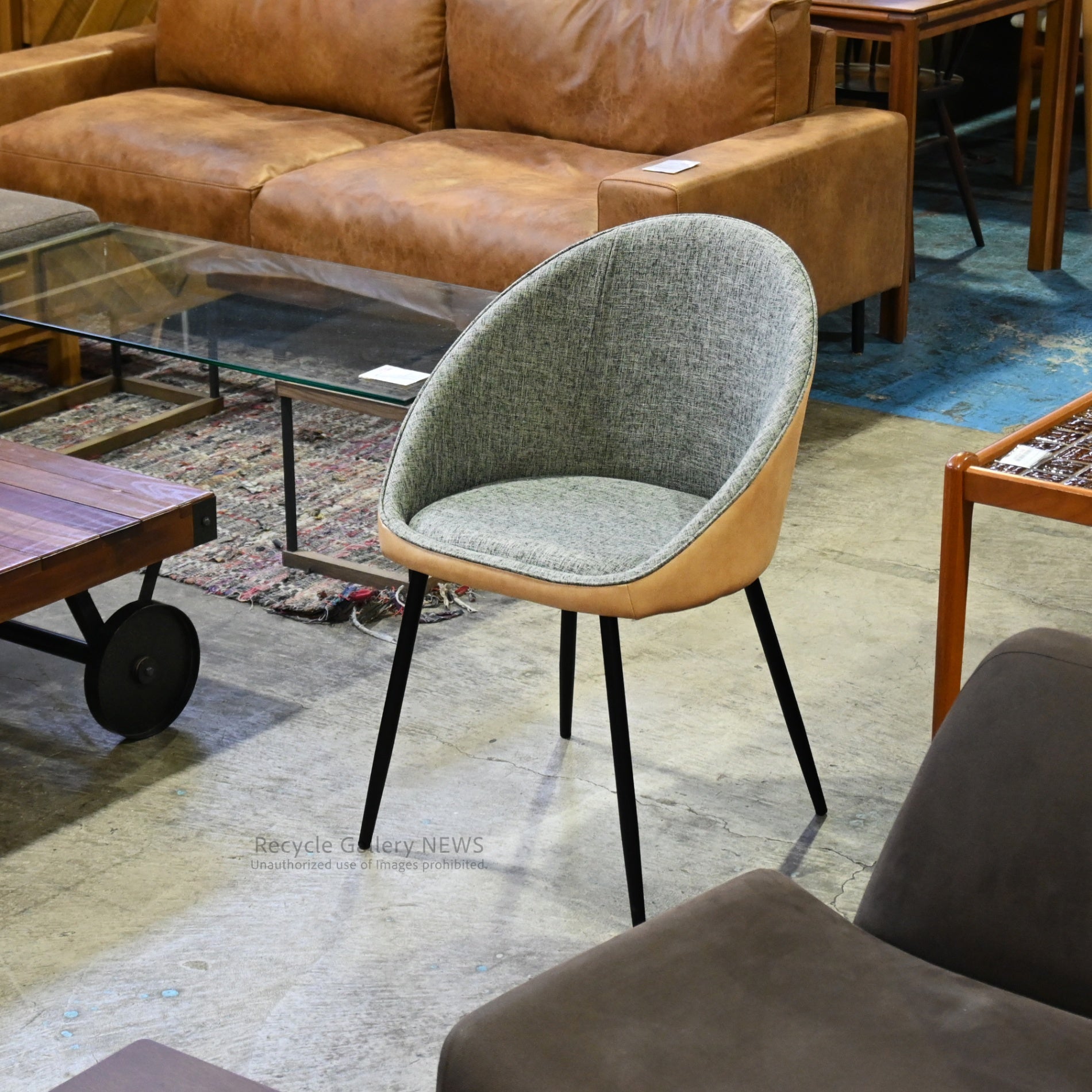 AZUMAYA  Tub Chair  Mid-Century Modern Industrial  / 東谷 タブチェア   ミッドセンチュリー モダン インダストリアル