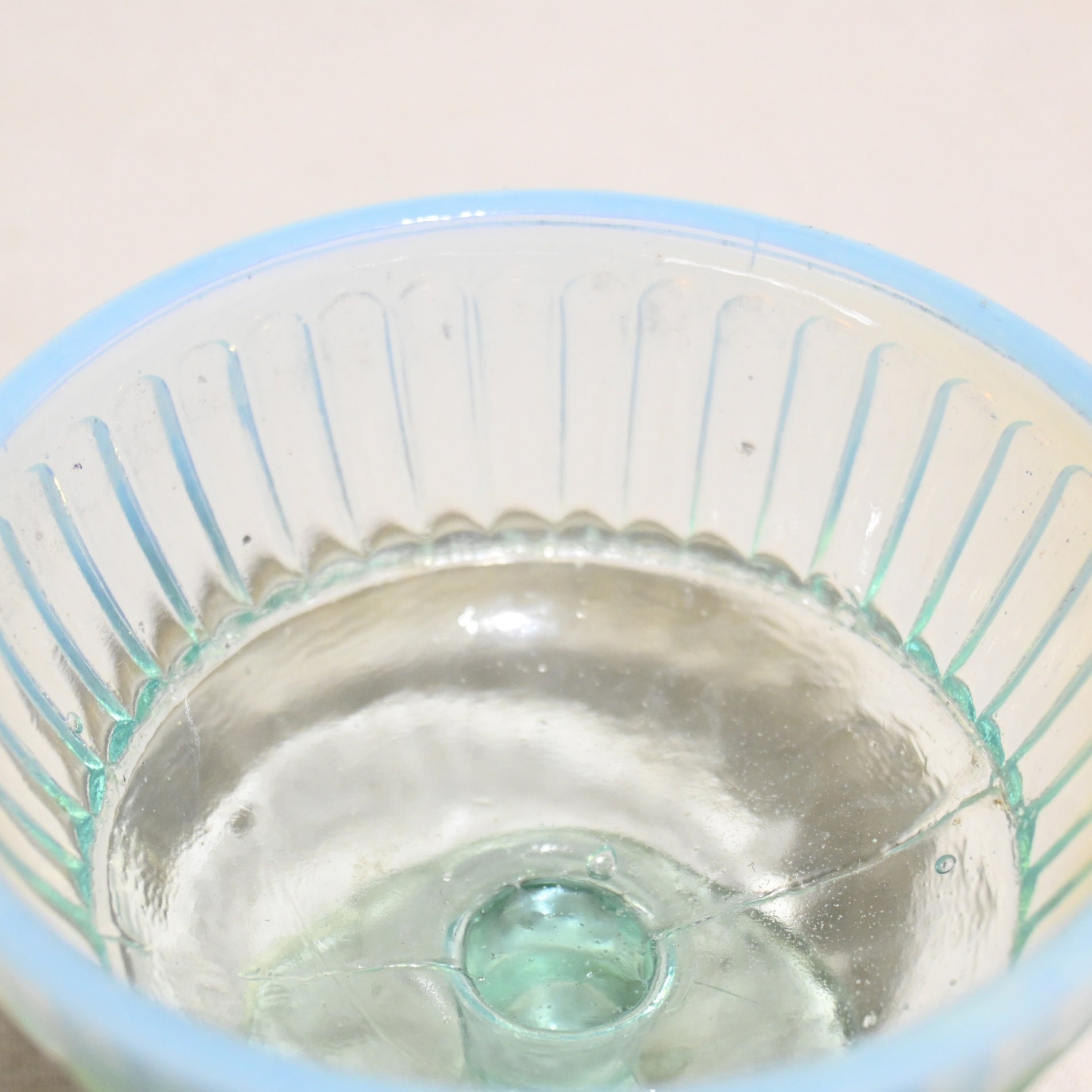 Vintage Press Glass Japanese Glass Ice Cup Ramune soda blue Color Retro / ヴィンテージ プレスガラス 和ガラス 氷コップ ラムネ色 レトロ
