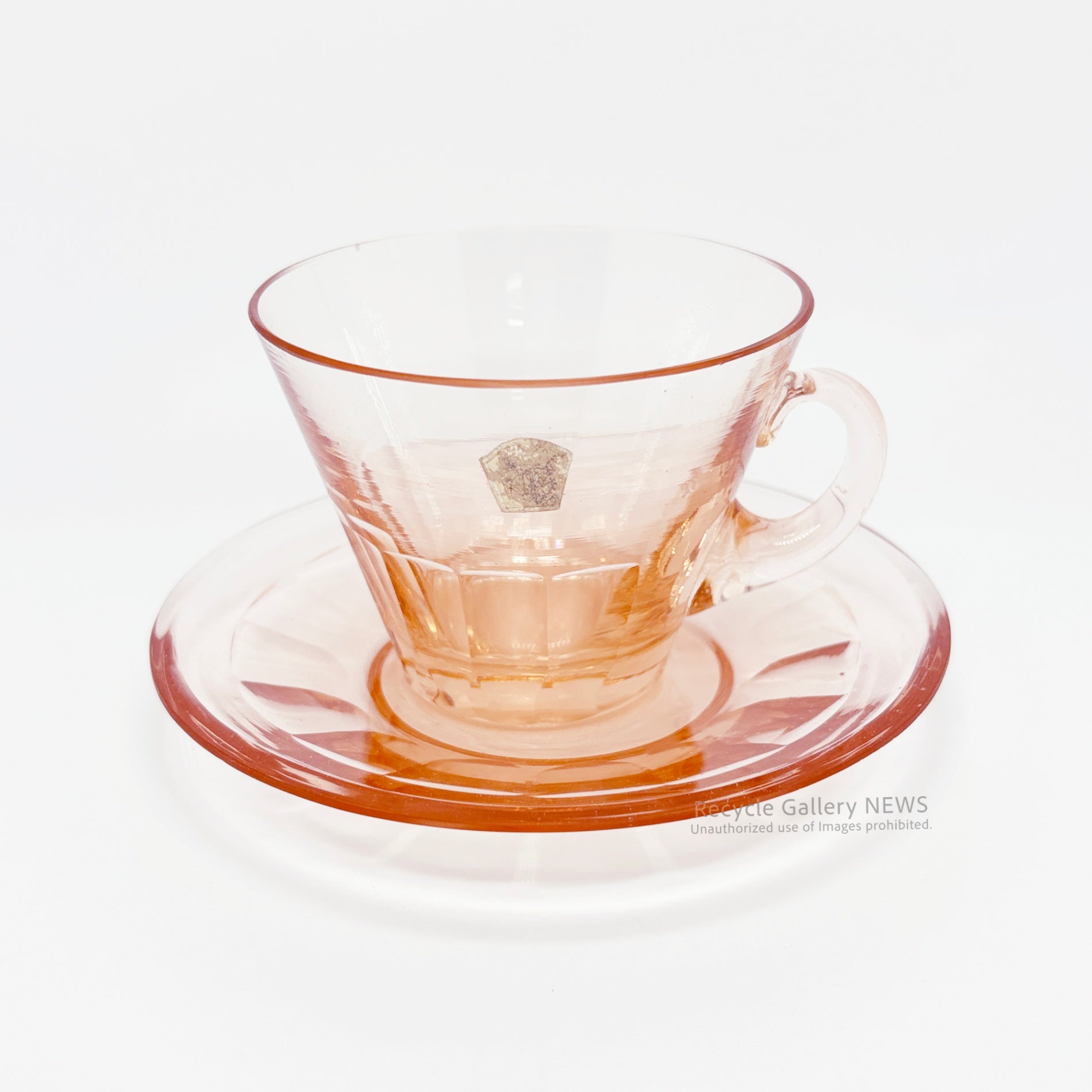 Vintage Pink Glass Cup & Saucer Set (Pair) Pressed Glass HIGH CLASS TKM TOKYO Japan / 昭和レトロ ピンクガラス C&S ペアセット 当時物 プレスガラス