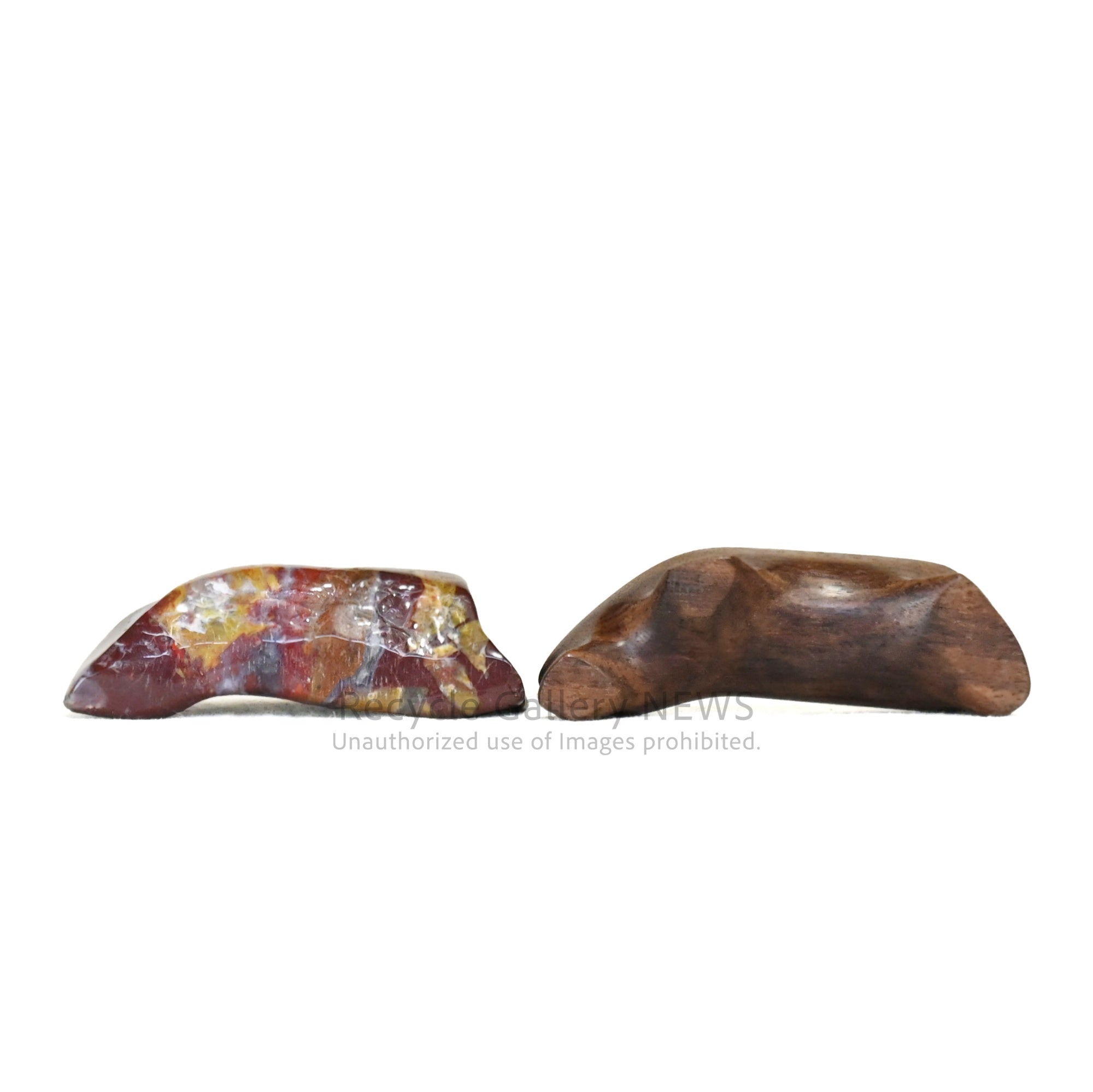Mexican Jasper Natural Stone Ornament with Base / メキシカンジャスパー 台座付 天然石 オブジェ 置物