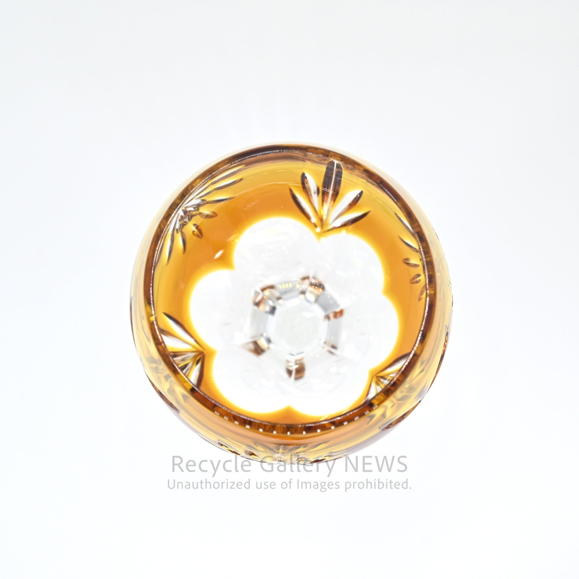 Golden Hour Cut Glass Wine Glass Amber Gradation Botanical Motif Retro / アンバーカラー 琥珀色 グラデーション カットガラス ワイングラス ボタニカルモチーフ レトロ
