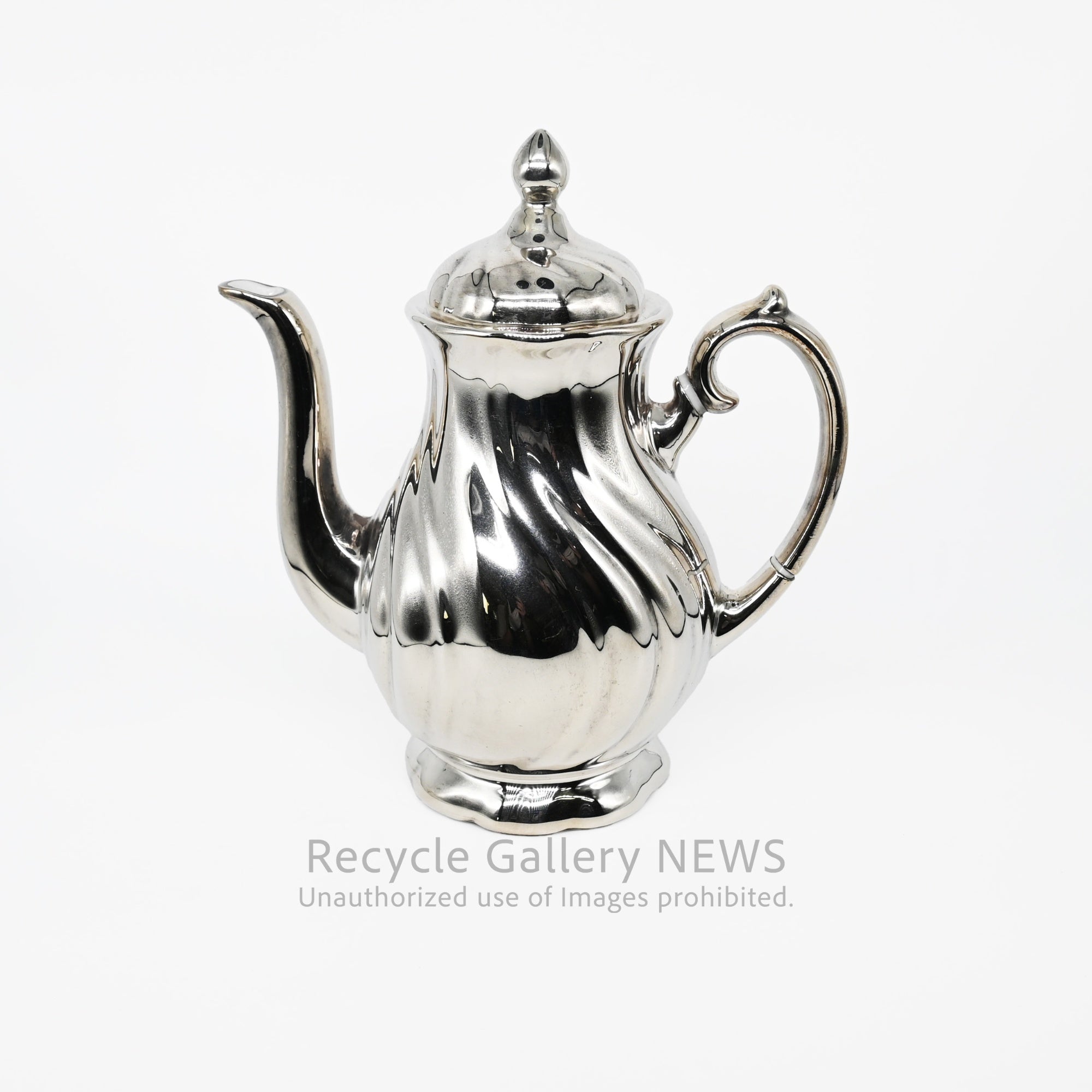 SILVER COATED PORCELAIN TEA POT  Antique German Silver Plated 3-Piece wmf / シルバープレートドイツアンティーク 三点セット ドイツ WMF社  銀メッキ