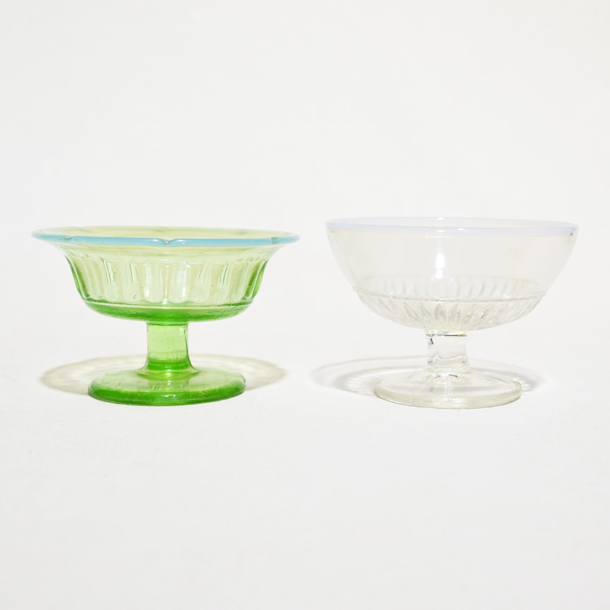 Vintage Press Glass Japanese Glass Ice Cup Milk&Clear Color Retro / ヴィンテージ プレスガラス 和ガラス 氷コップ 乳白ミルク色＆透明色 レトロ