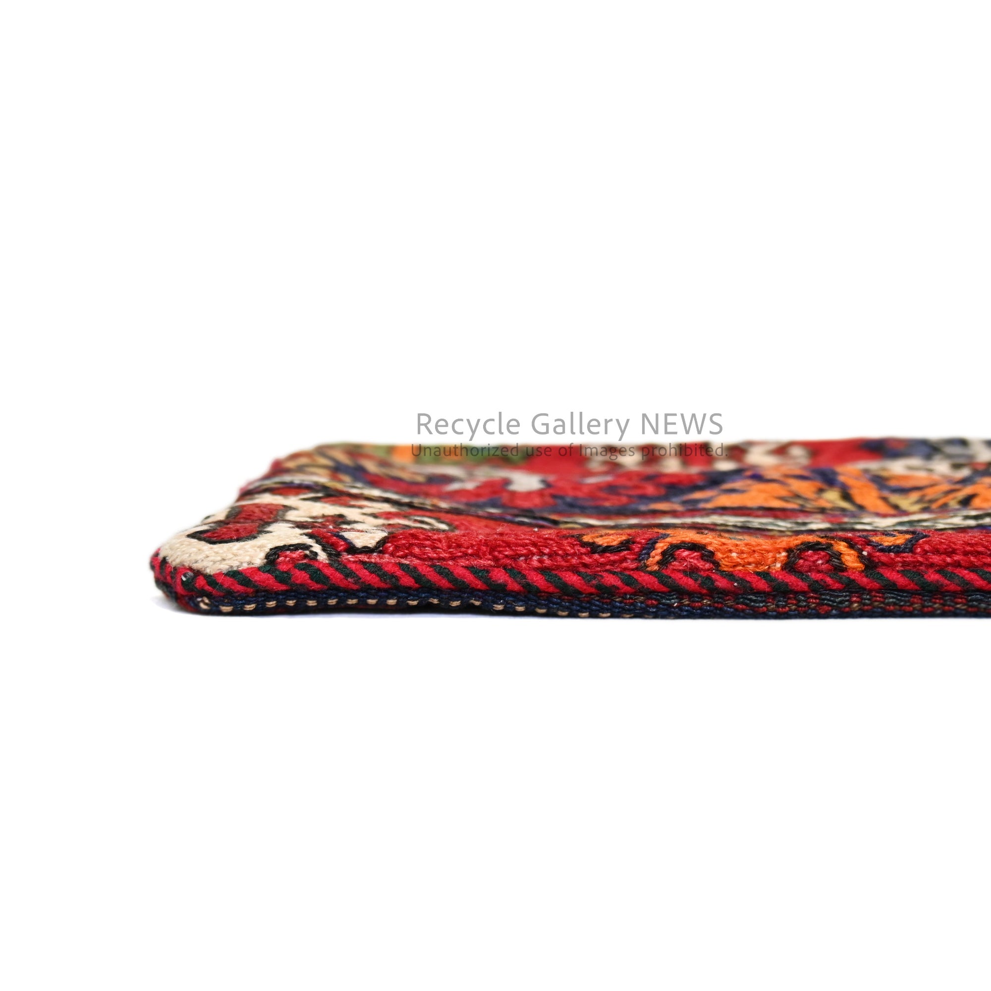Old Kilim Cushion Cover [B] Deep Red Middle east / オールドキリム クッションカバー 中東 伝統織 赤系 3種類 （B ディープレッド）