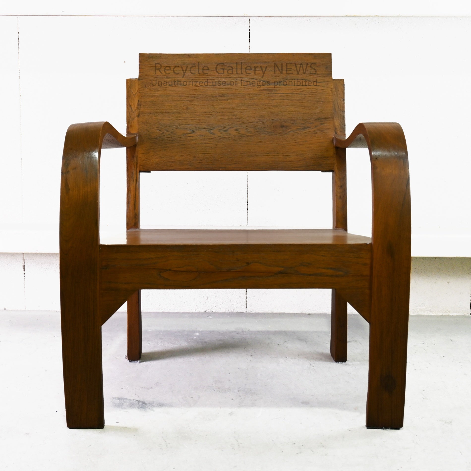 クラシックアームチェア 木製柄入りクッション アンティークチェア アジアン Asian Resort Style Teakwood Lounge Chair / アームチェア アジアン