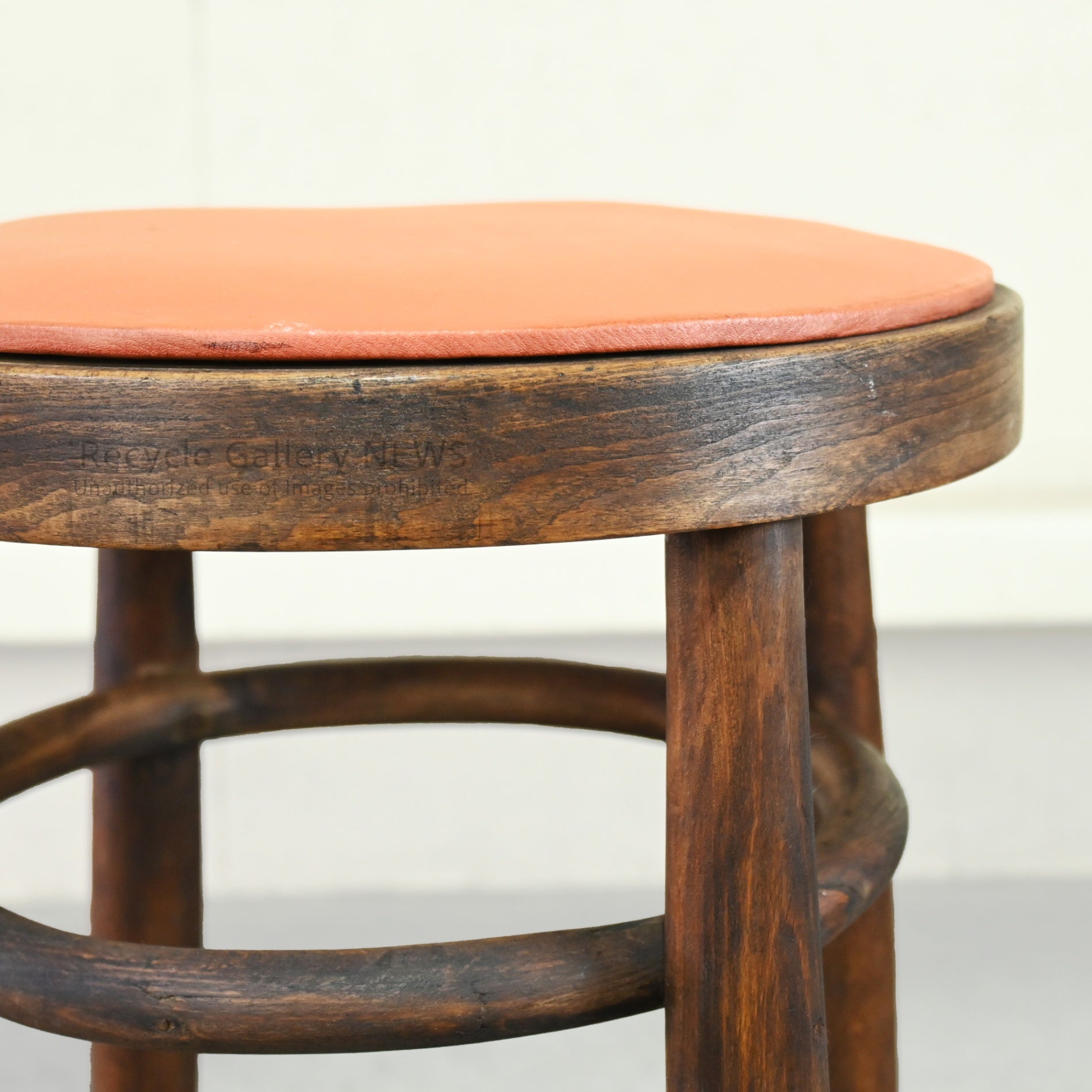 Vintage stool chair Orange and Brown Retro Furniture / ヴィンテージ スツール 椅子 オレンジ ブラウン レトロ家具