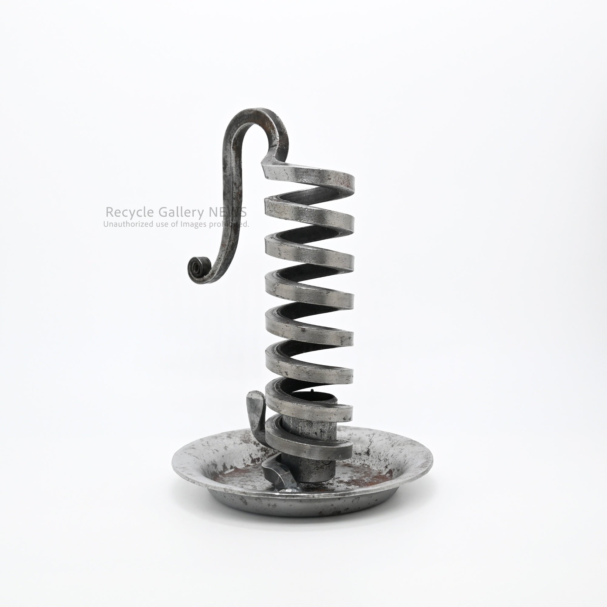 Vintage Iron Spring Candle Stand / 鉄製 スプリング 回転式キャンドルスタンド 蝋燭立て ヨーロッパヴィンテージ