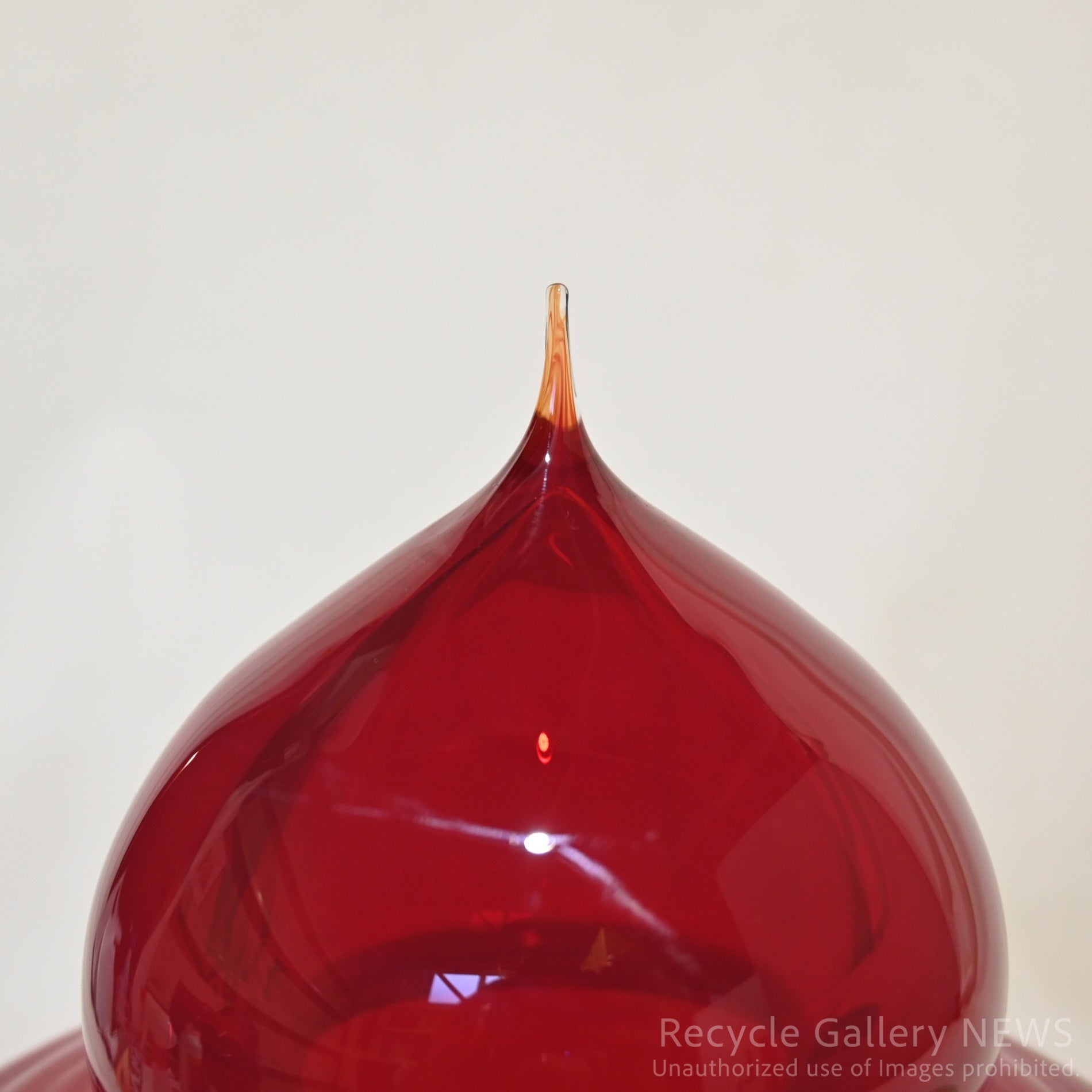 "The Seed Ⅰ-Ⅴ" made by ROSTARR ROMON K YANG Hand Blown Glass Red Art Piece / "ザ・シード" ロスター 吹きガラス アート作品 赤 オブジェ
