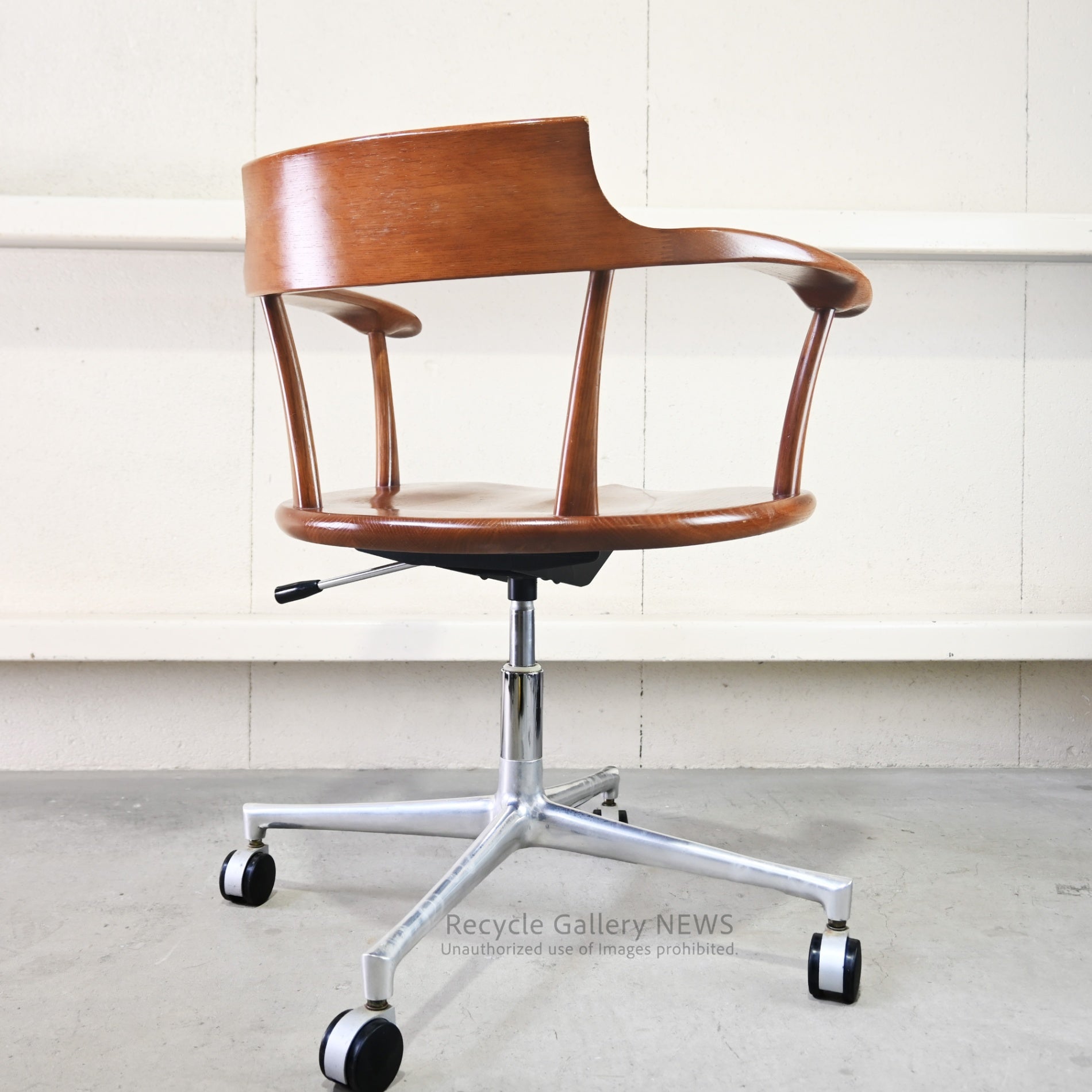 Hida Sangyo CRESCENT Desk Chair Solid Wood Bentwood Made in Japan / 飛騨産業 クレセントデスクチェア 日本 無垢材 曲木