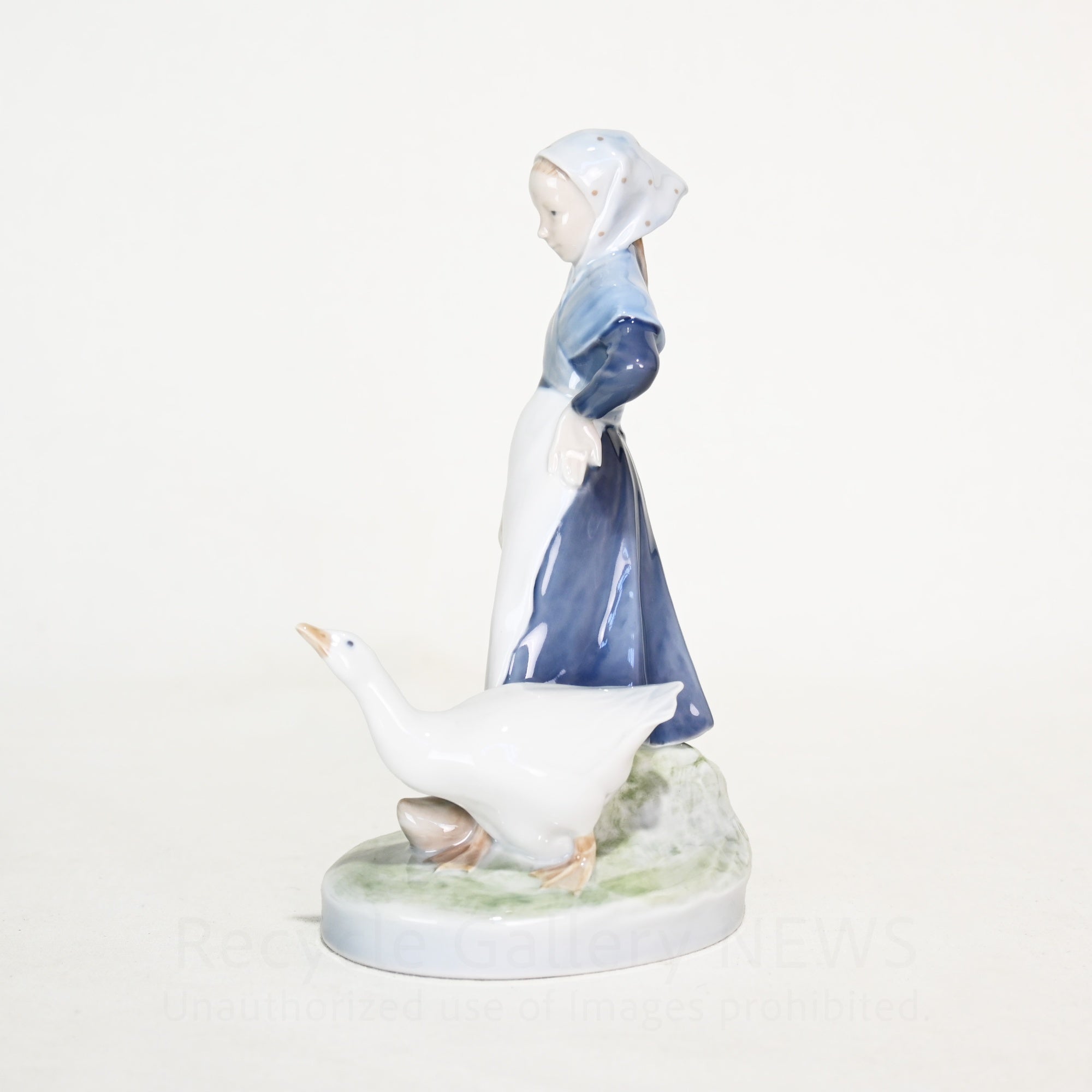 ROYAL COPENHAGEN 1960s Figurine Goose Girl Vintage Objet / ロイヤルコペンハーゲン 1960年代 フィギュリン 少女 ガチョウ ヴィンテージ オブジェ