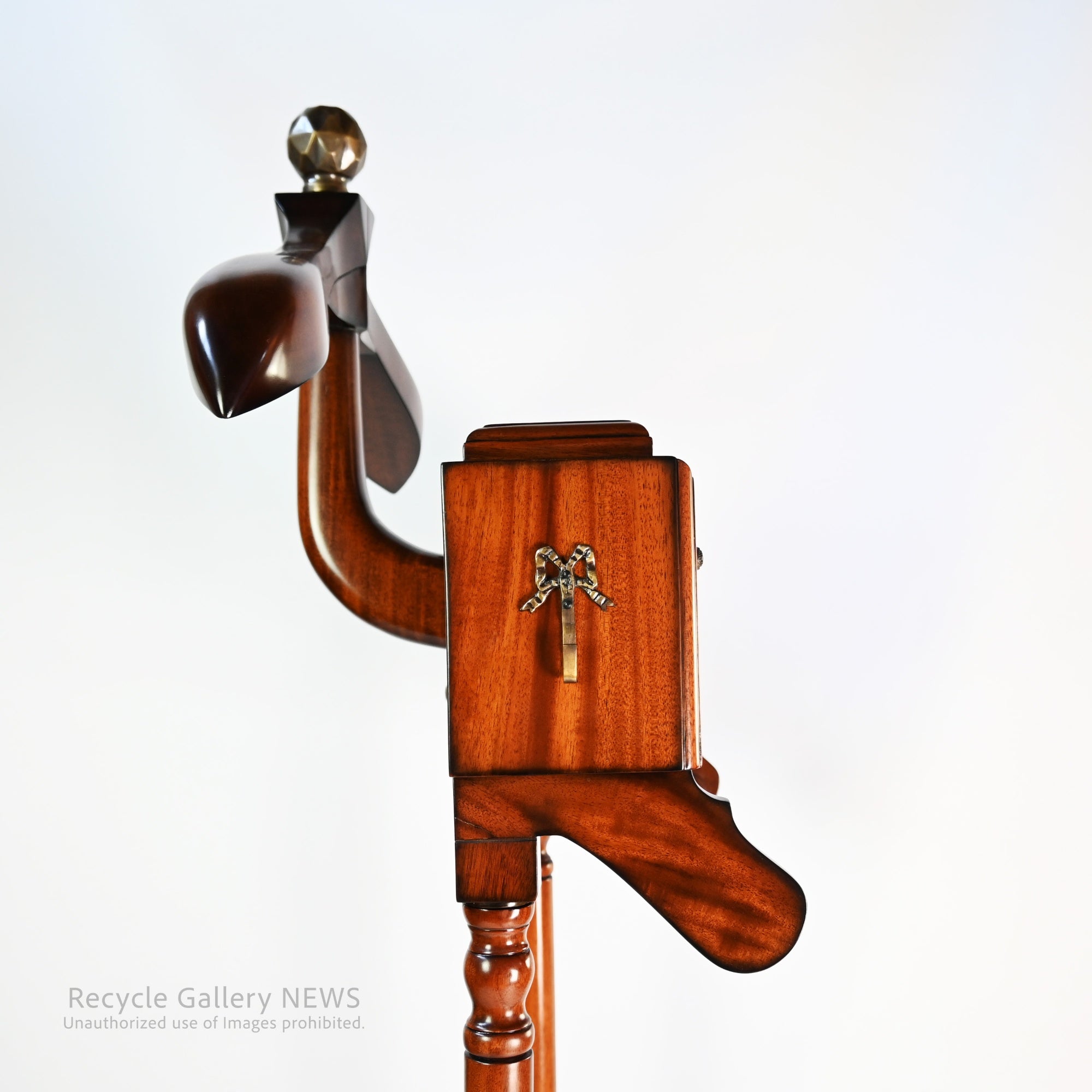 Unused Yokohama Furniture Gentleman's Valet Stand Classic Elegance / 横浜家具 バレット コートハンガー　未使用品　冊子付 クラシック ジェントルマン 様式美