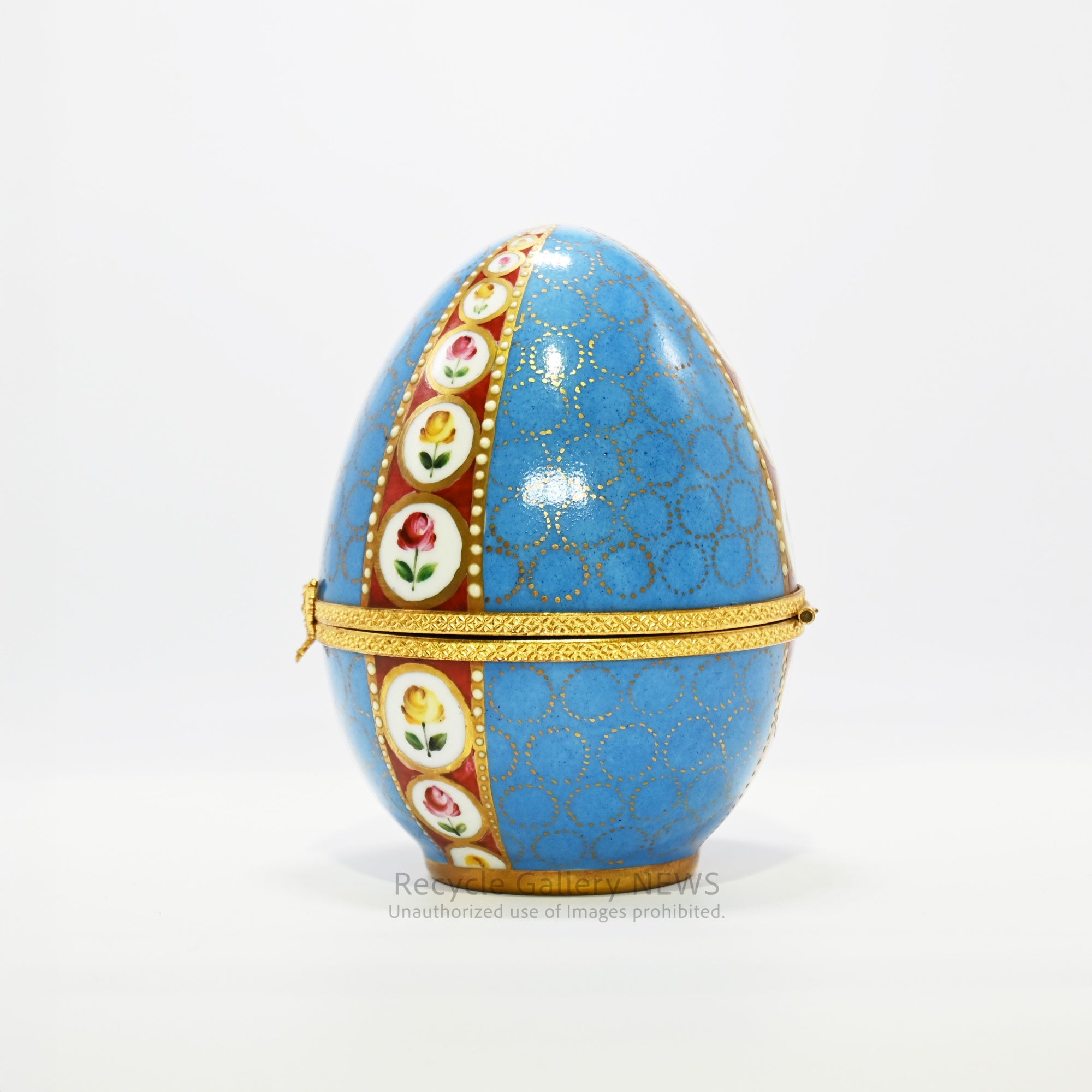 France Limoges Egg-shaped trinket box High-quality Porcelain Brass / フランス リモージュ 卵型小物入 高級陶磁器 真鍮