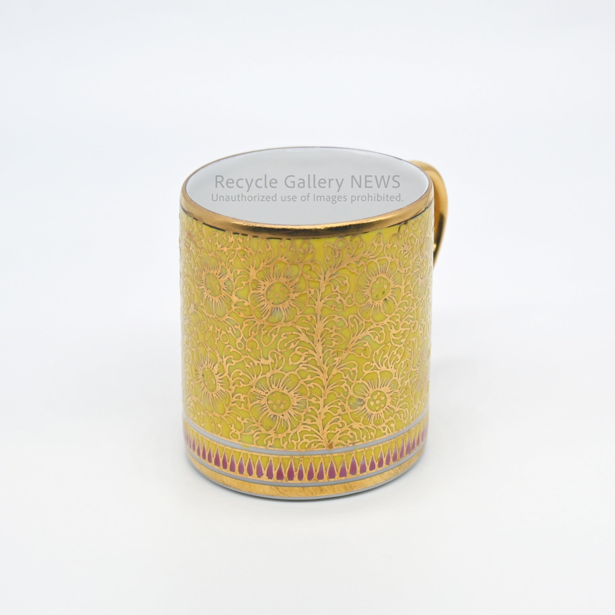 Thai Benjarong Cup & Saucer Gold Gilding Exotic Style Yellow / タイ陶磁器 ベンジャロン焼き C&S 金彩 エキゾチック イエロー