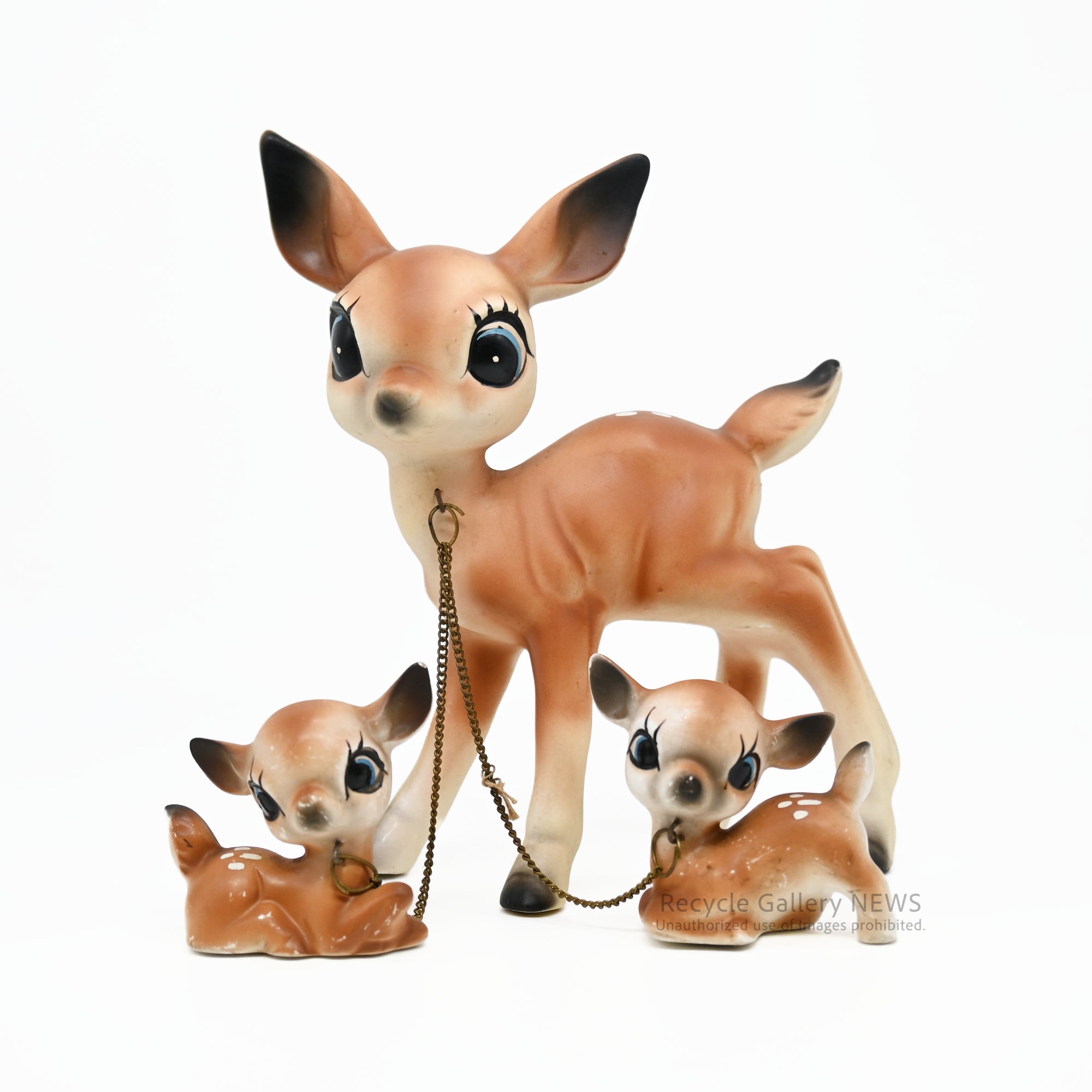 Deer and baby Bambi ceramic figurine 1950s Showa retro Japan / 鹿