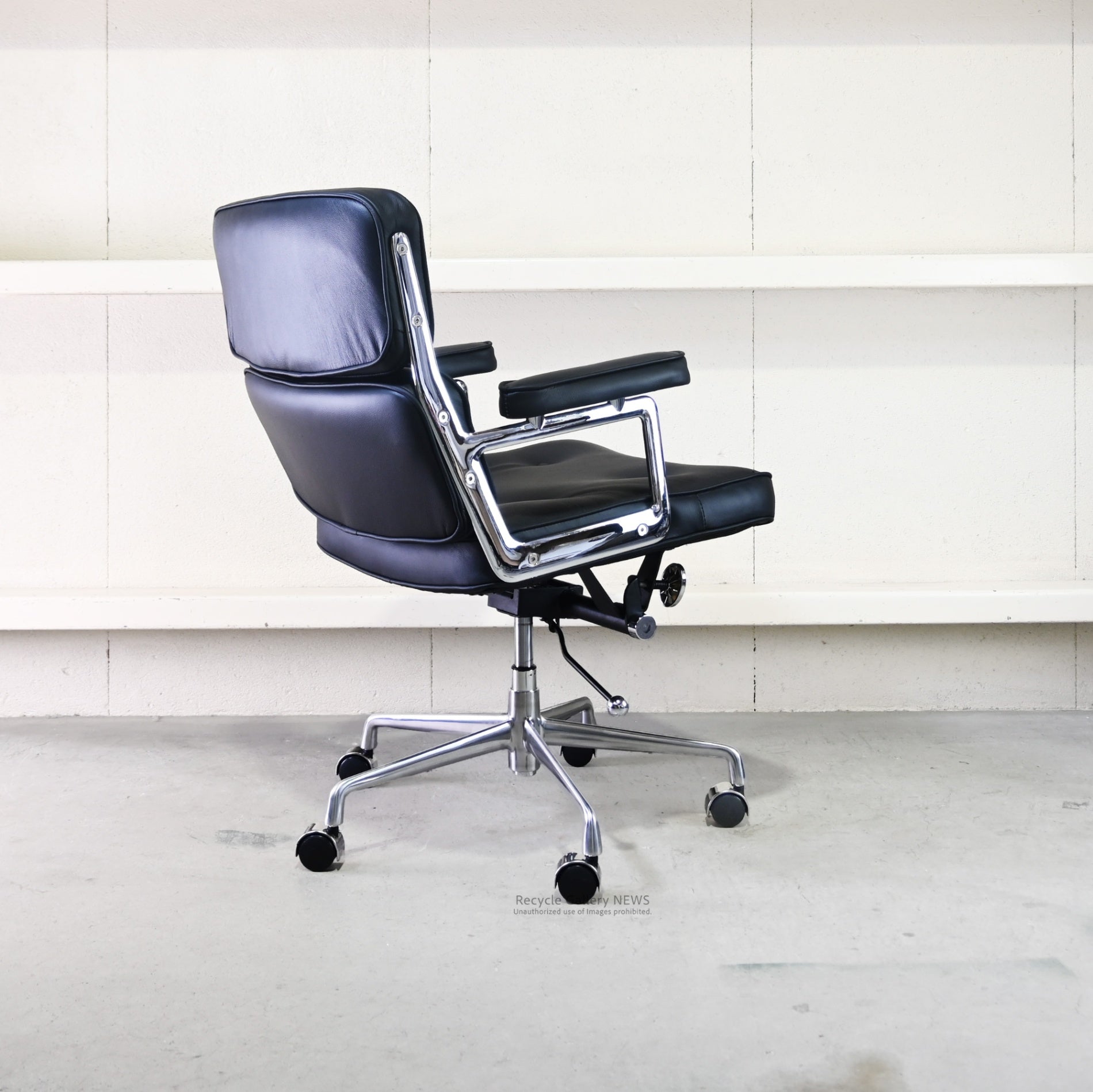 Eames Executive Chair Reproduction Time Life Design  Mid Century Modern / イームズ エグゼクティブチェア リプロダクト タイム社 イームズ夫妻 ミッドセンチュリー