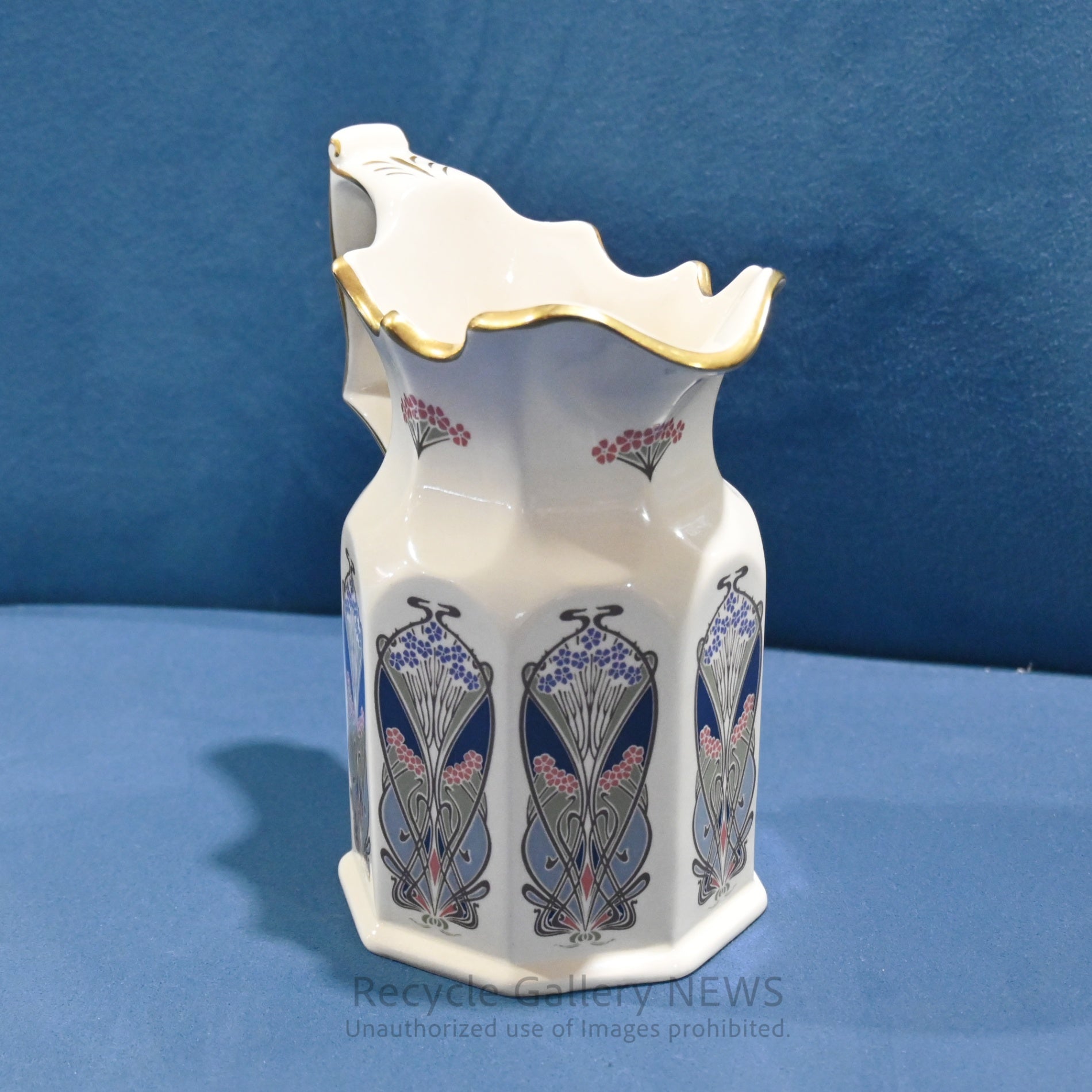 Vintage Masons Ironstone Jug with Liberty London’s Ianthe Pattern / メイソンズ アイアンストーン ジャグ リバティ・ロンドン アイアンシー柄