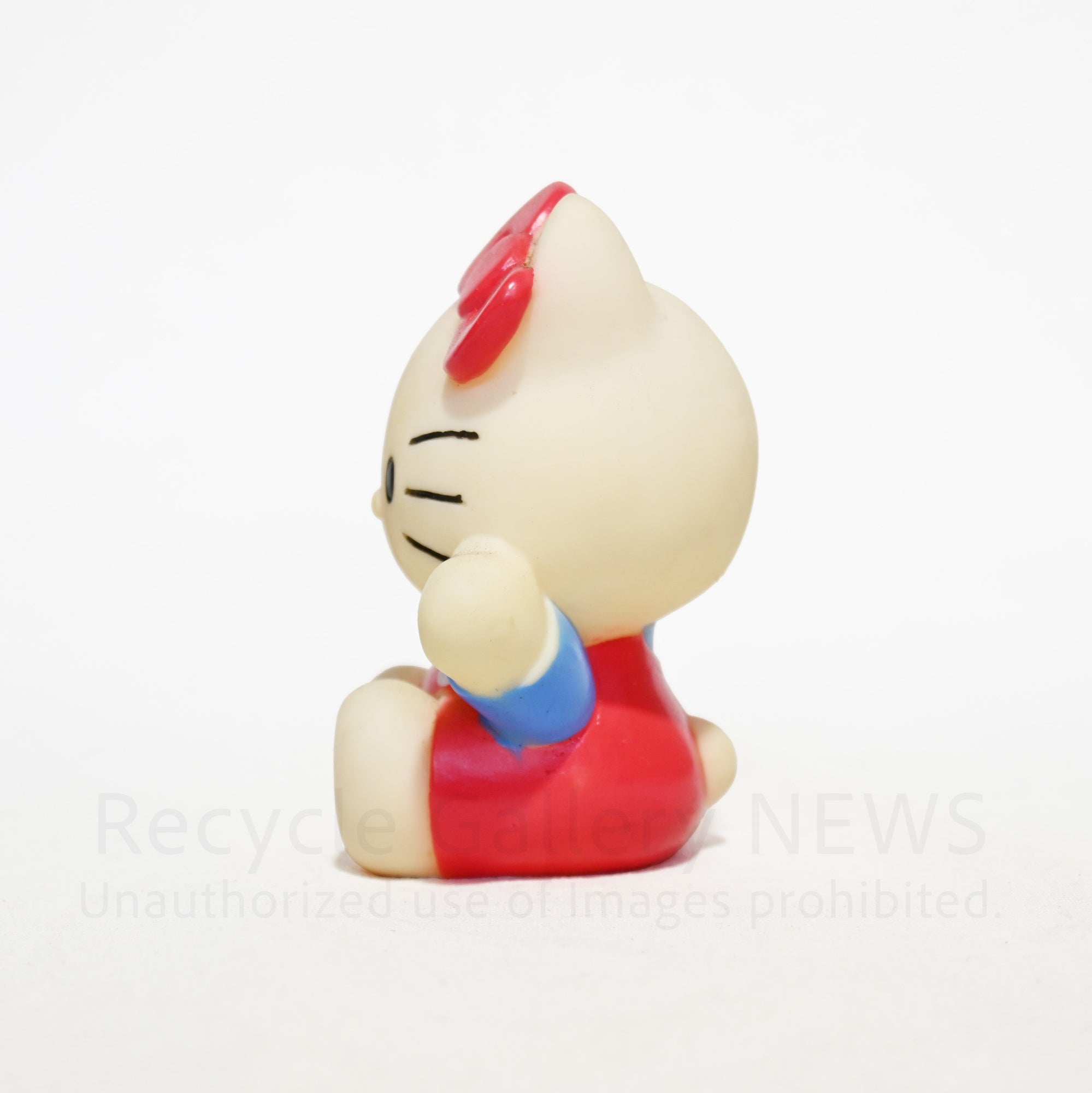 Hello Kitty Soft Vinyl Mascot 1993 Vintage Rare / ハローキティ ソフビ マスコット 1993年 ヴィンテージ レア 汚れあり