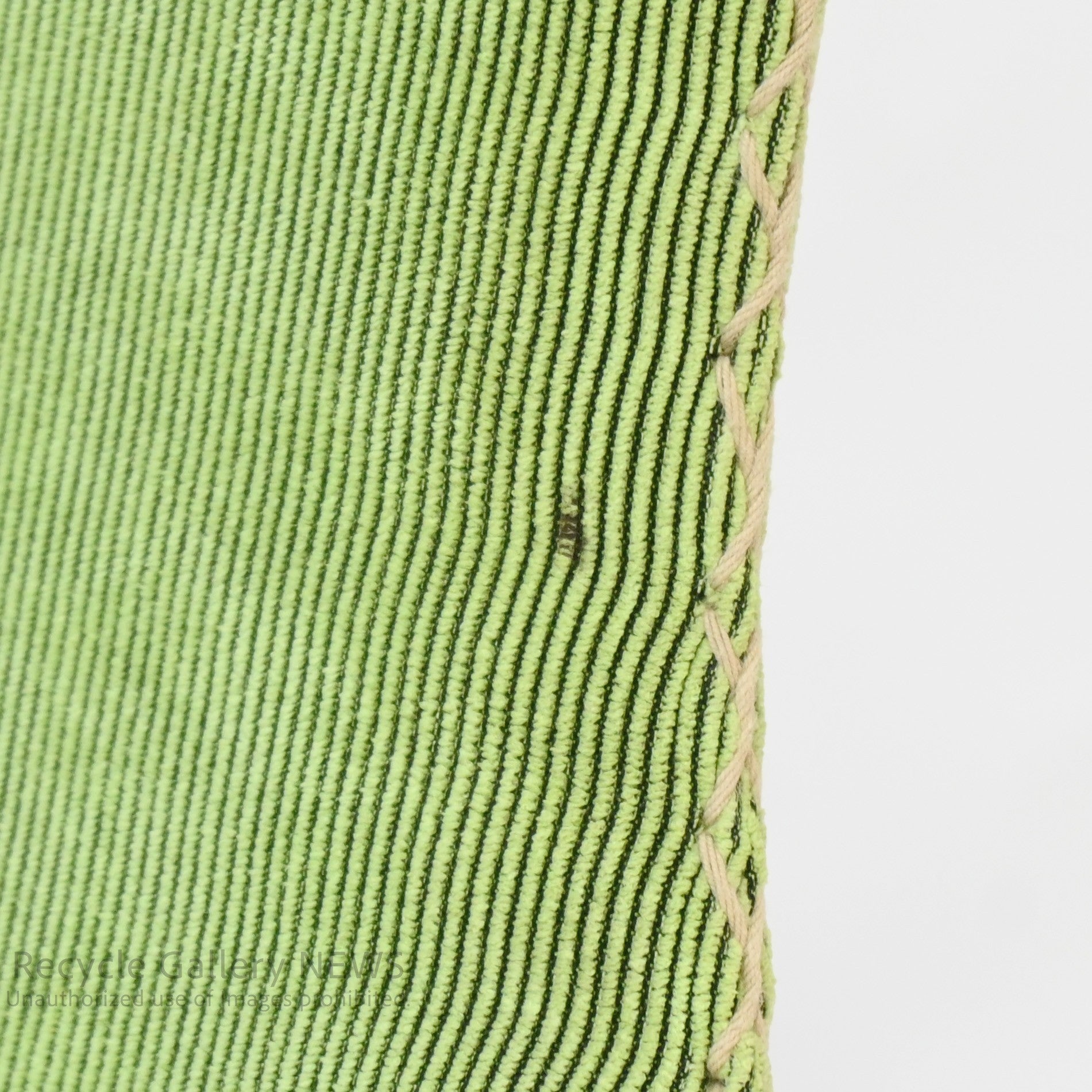 dolphin chair Green Danish Design by Bjarke Nielsen Scandinavian Modern / ドルフィンチェア デンマーク グリーン ビャルケ・ニールセン 北欧デザイン