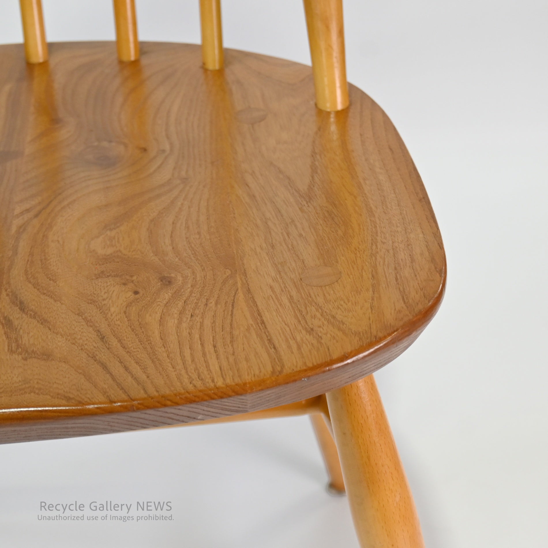 Ercol Quaker Chair  British Elm Wood Traditional Craftsmanship  / クエーカーチェア  イギリス エルム材  職人技