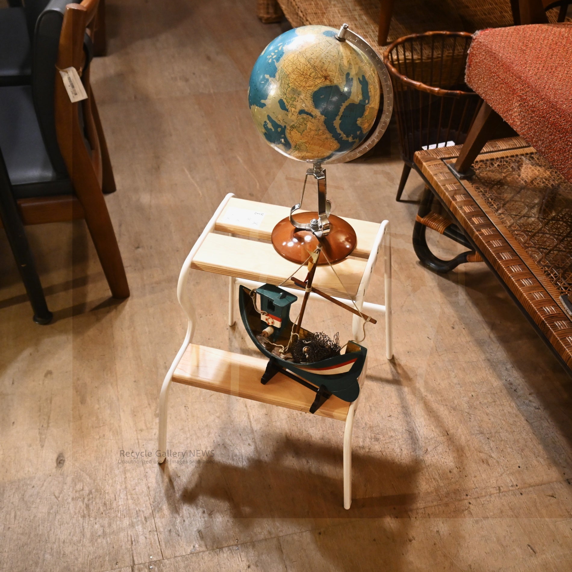 IKEA GRUBBAN  Discontinued Scandinavian Wooden Step Stool / イケア グルッパン 廃盤 ステップスツール 北欧 木製