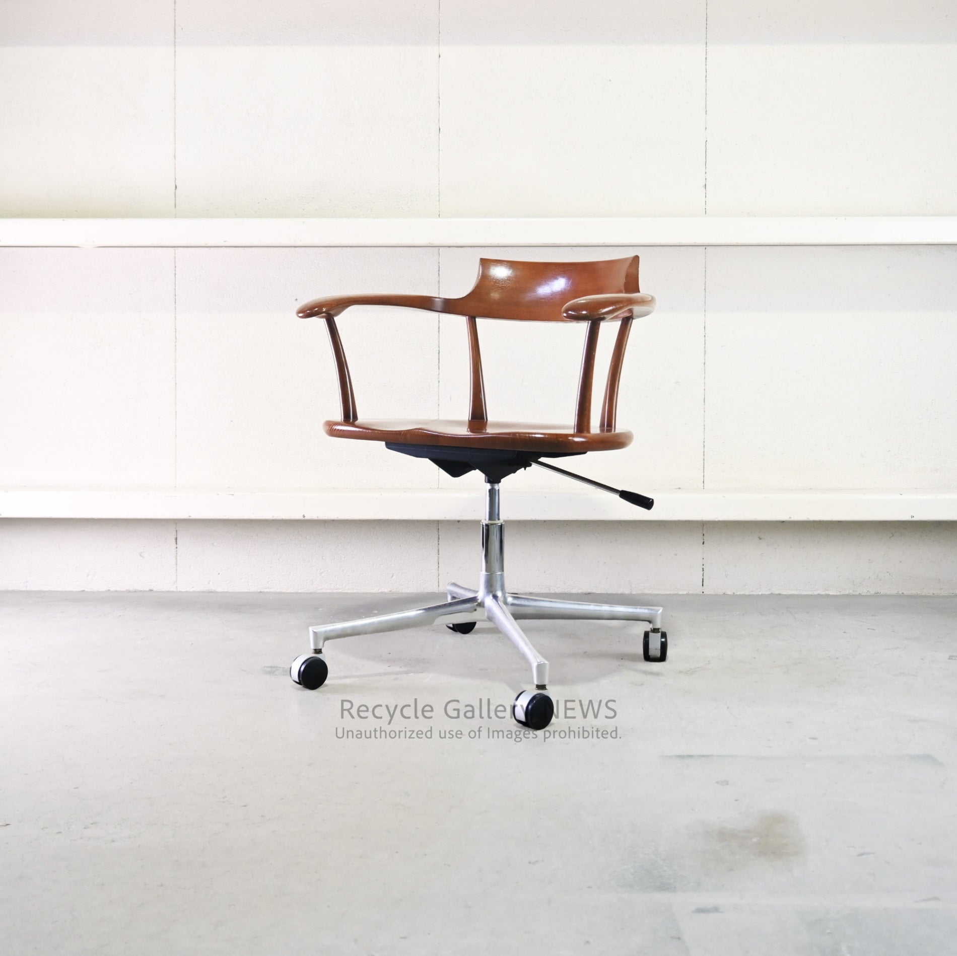Hida Sangyo CRESCENT Desk Chair Solid Wood Bentwood Made in Japan / 飛騨産業 クレセントデスクチェア 日本 無垢材 曲木