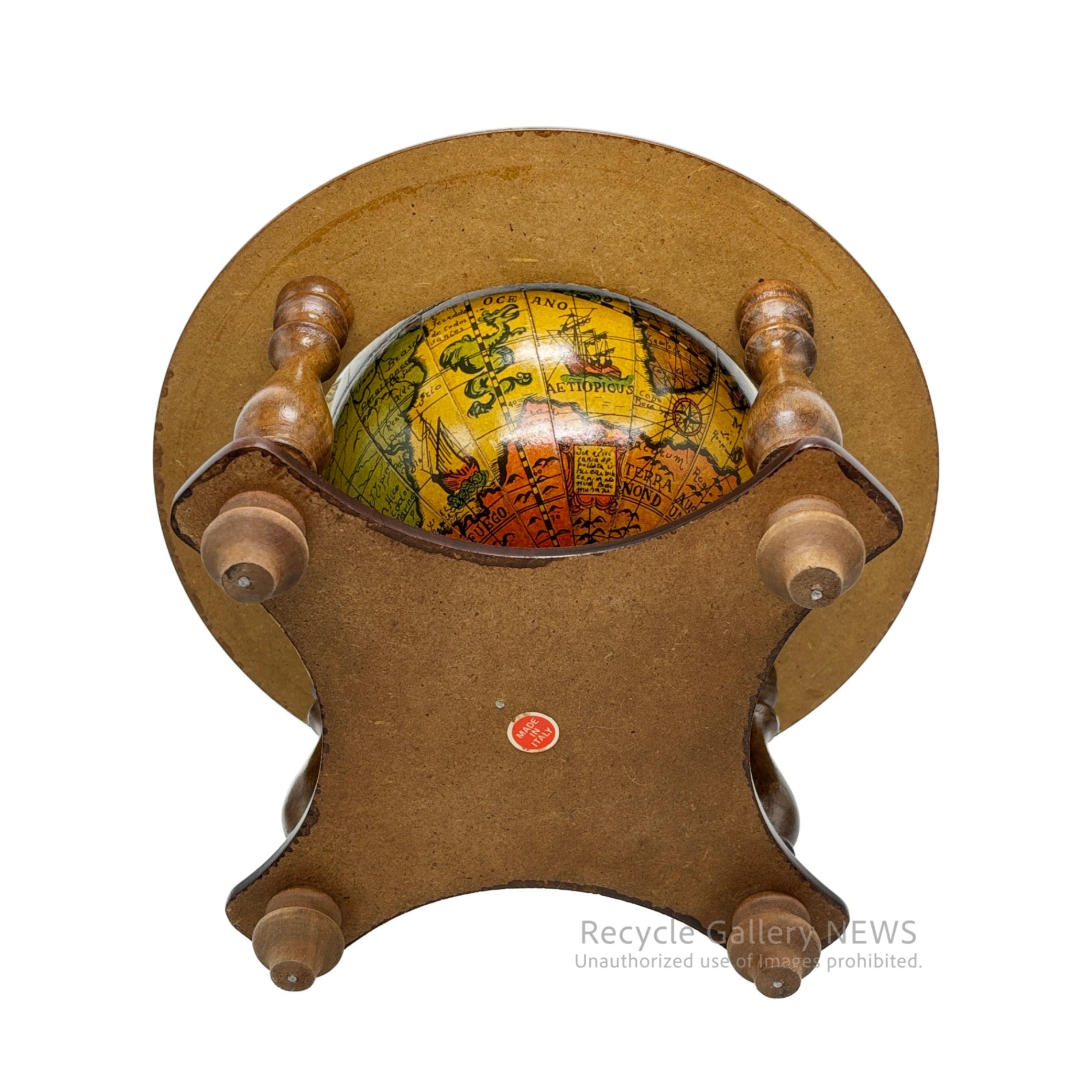 Antique-style globe featuring the twelve signs of the Zodiac Italy / アンティーク地球儀 黄道十二星座 イタリア製