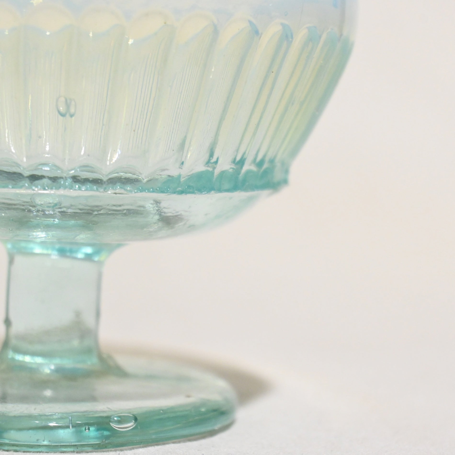 Vintage Press Glass Japanese Glass Ice Cup Ramune soda blue Color Retro / ヴィンテージ プレスガラス 和ガラス 氷コップ ラムネ色 レトロ