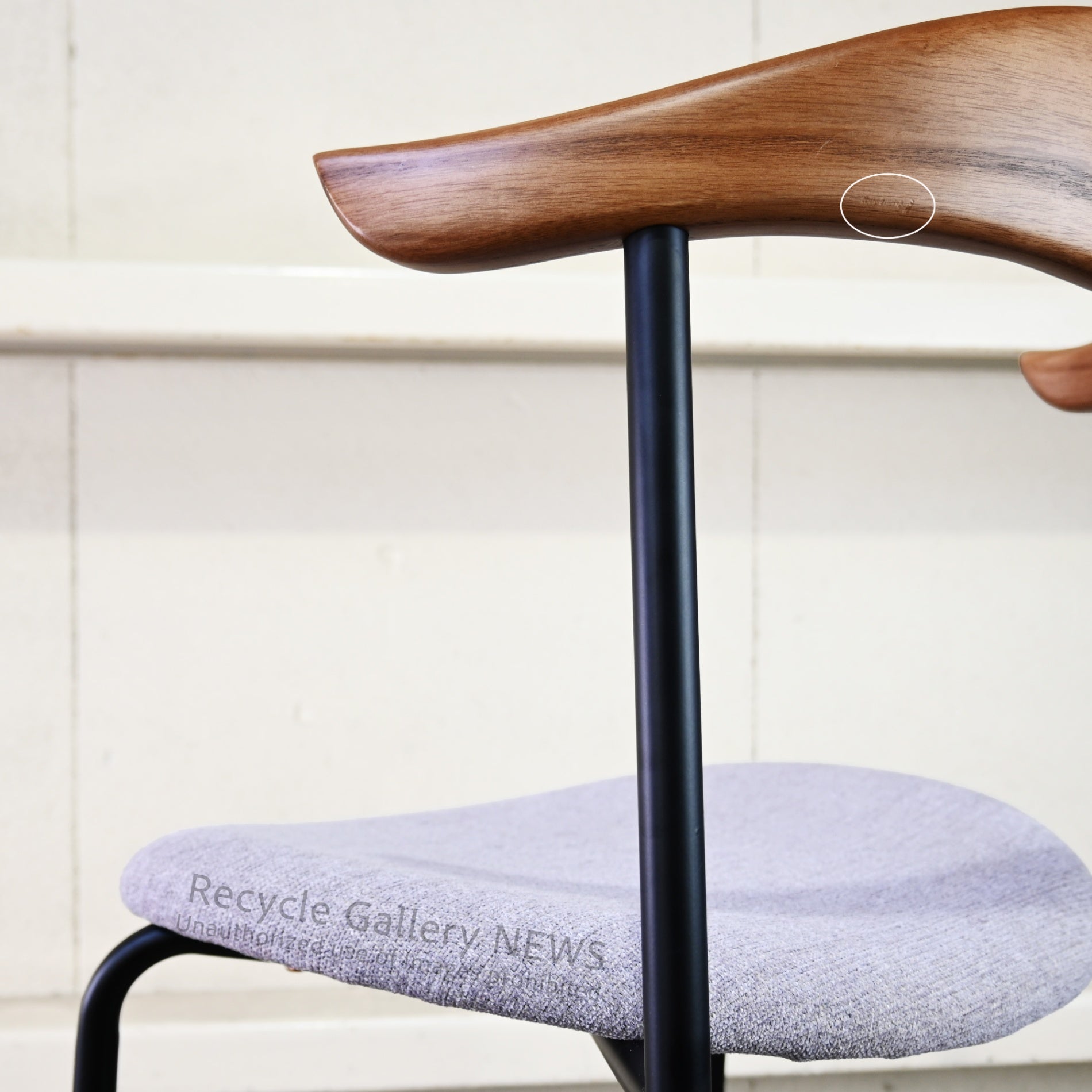 Seki Furniture Atom Chair Glay-White Wooden  Steel  Industrial  Vintage  Cafe style / 関家具 アトムチェア 座面グレーホワイト 木材 スチール インダストリアル ヴィンテージ カフェスタイル