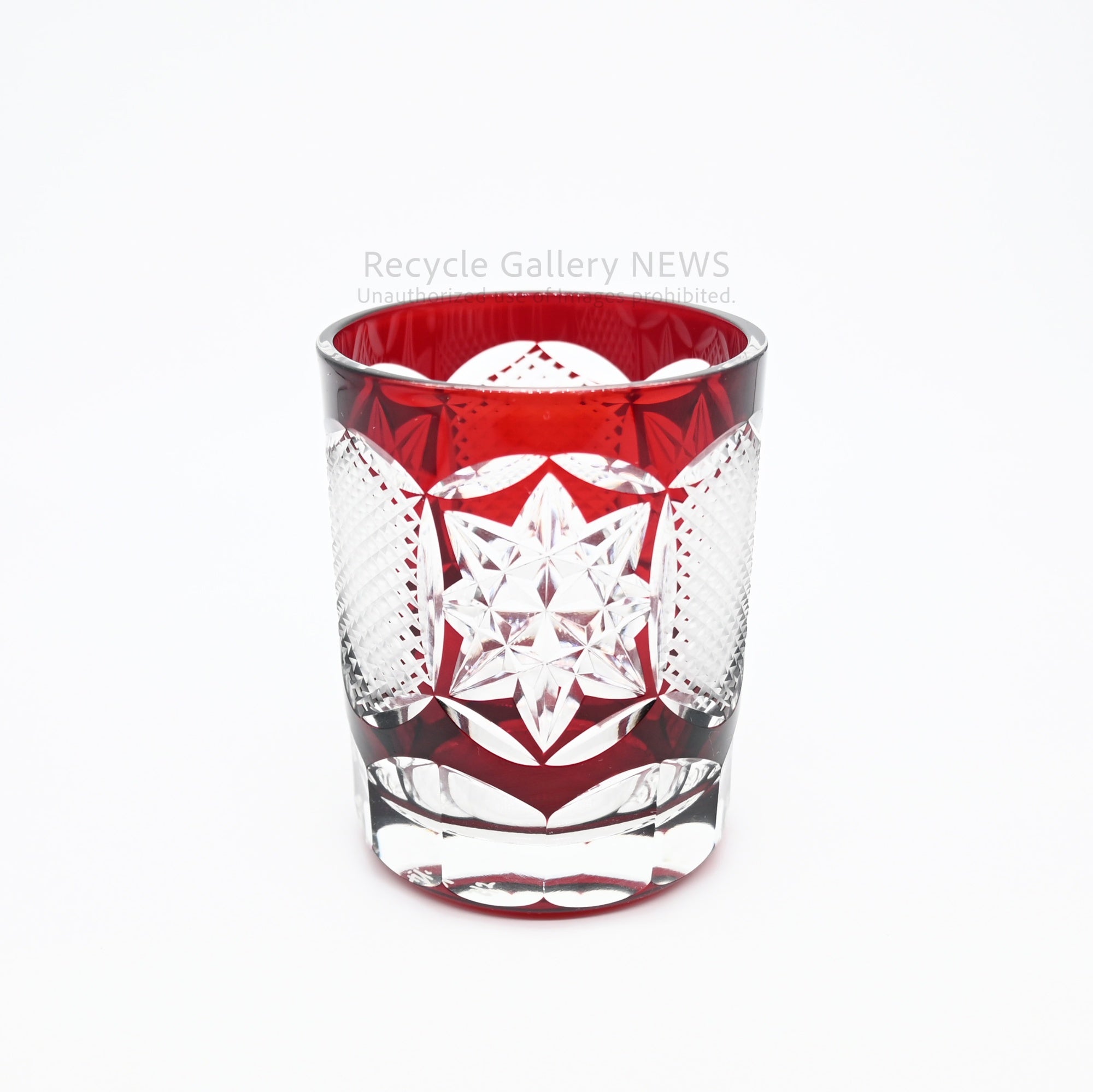 GAKUMO Edo Kiriko Yabe Glass Studio Cut Glass Rocks Glass Red Sake Ware Modern Japanese Craft / 江戸切子 岳茂 ロックグラス 矢部硝子工芸 被せ切子 赤 和モダン