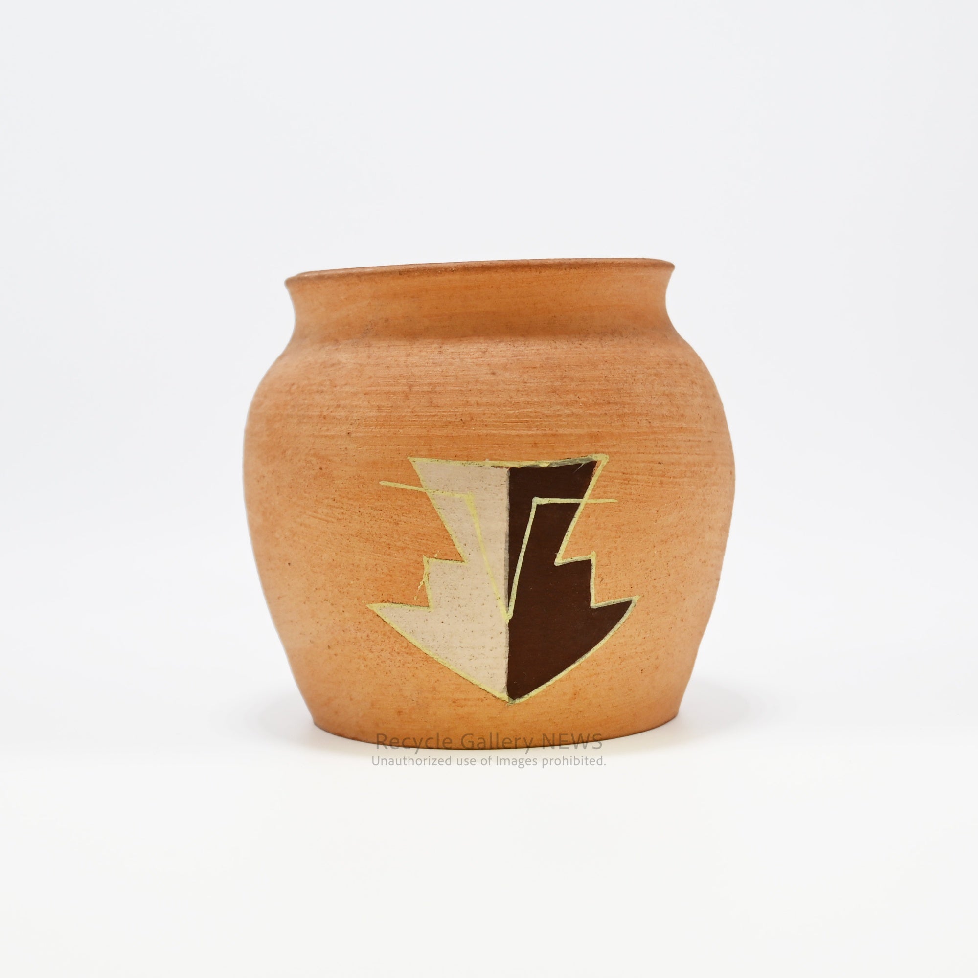 Native American Pot Red clay color object / ネイティブアメリカン