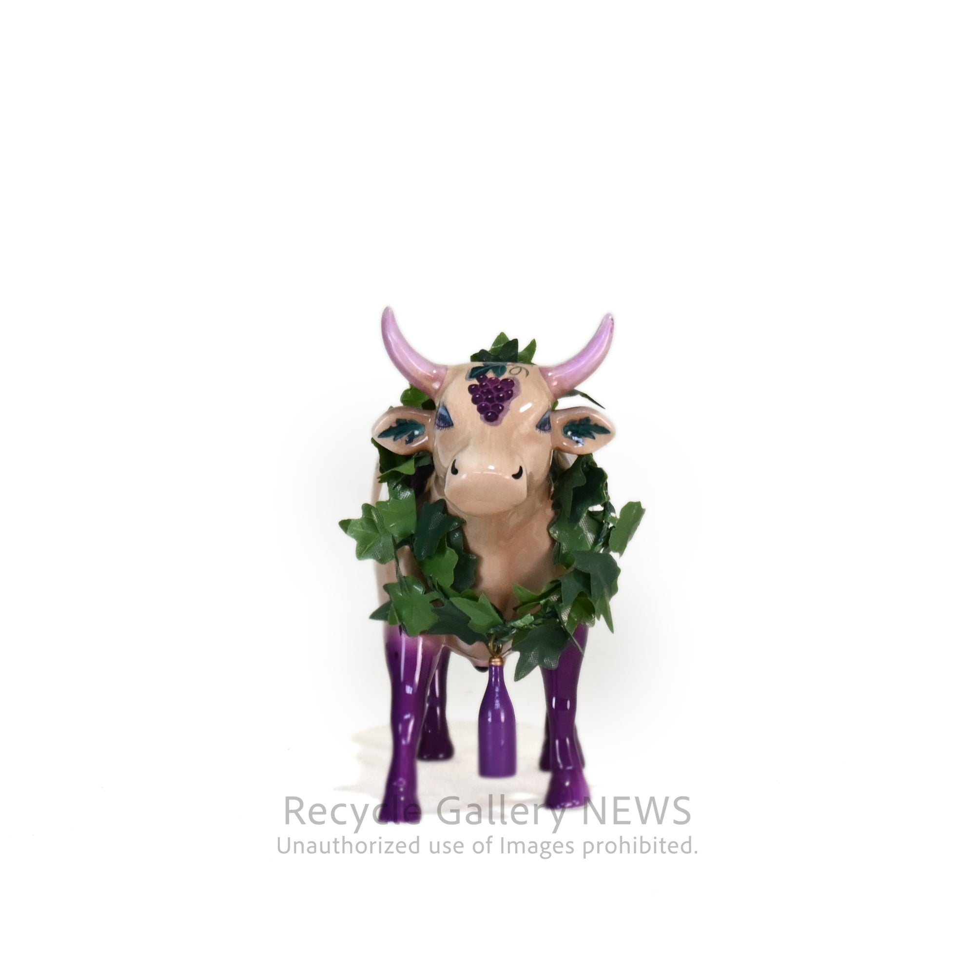 Cow figurine Wine Grapes Westland giftware Cow Parade / 牛のオブジェ ワイン 葡萄 ウエストランド ギフトウェア カウパレード フィギュリン