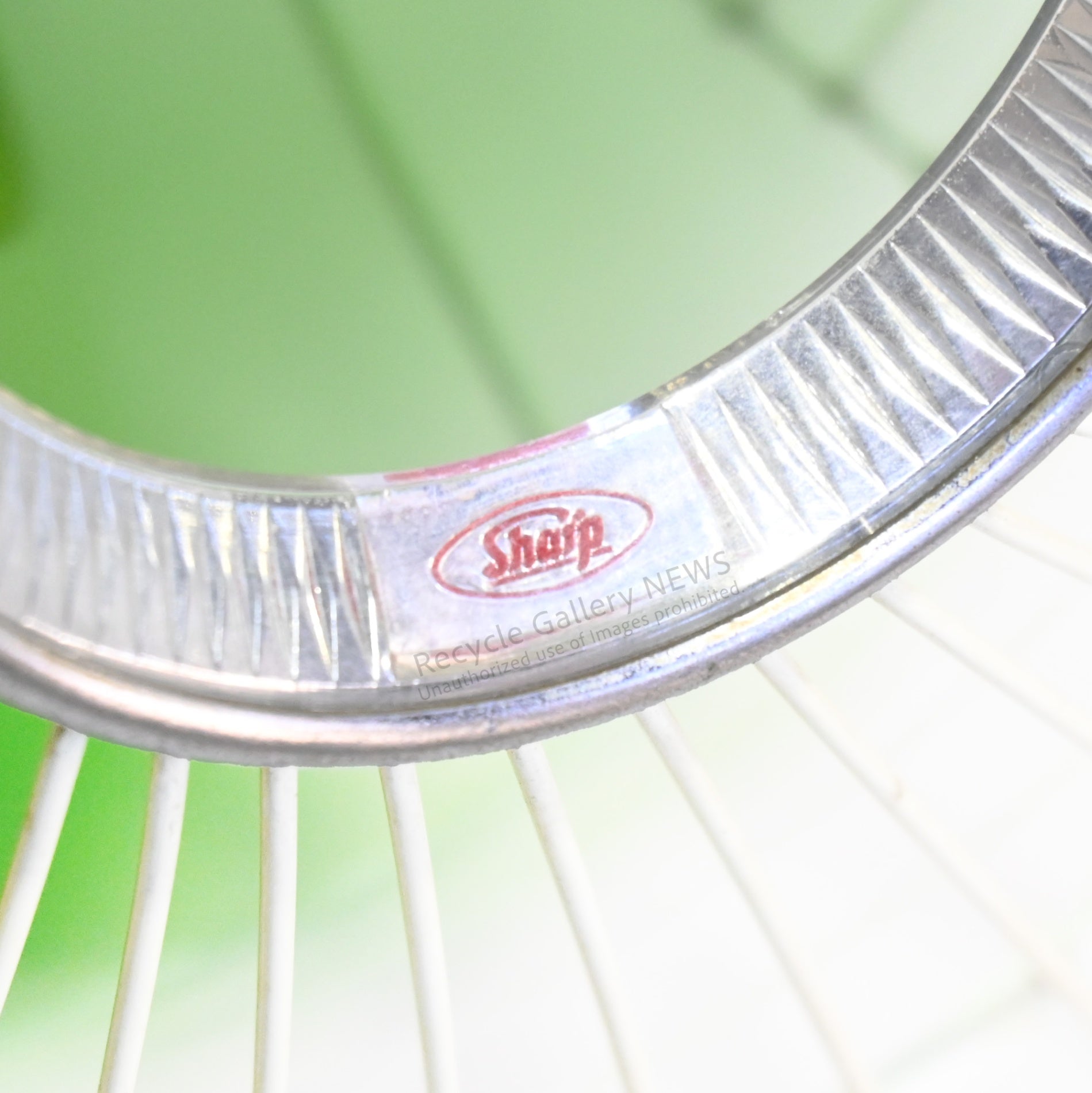 Junk objet SHARP 1960s Retro Fan Green Showa Era Japan / シャープ 1960年代 昭和レトロ扇風機 緑 日本 ※ジャンク品 インテリアオブジェ